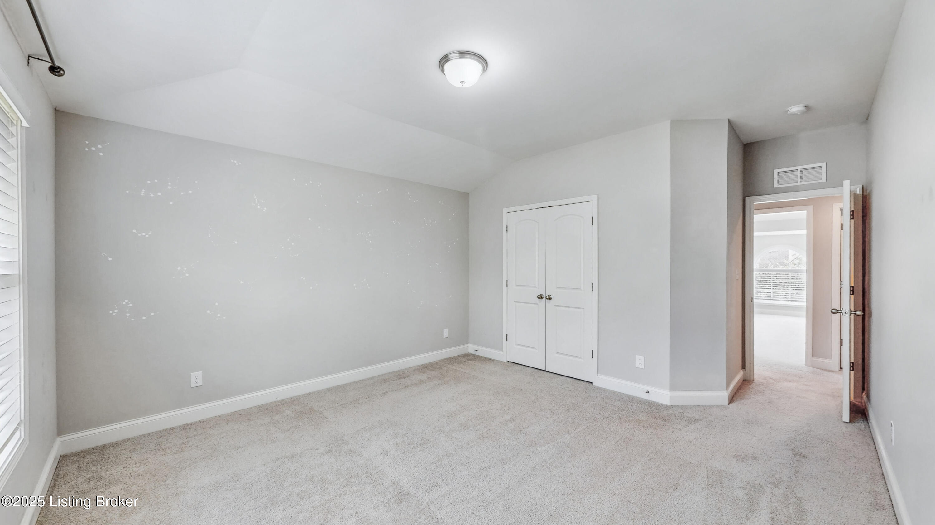 729 Dehart Ln