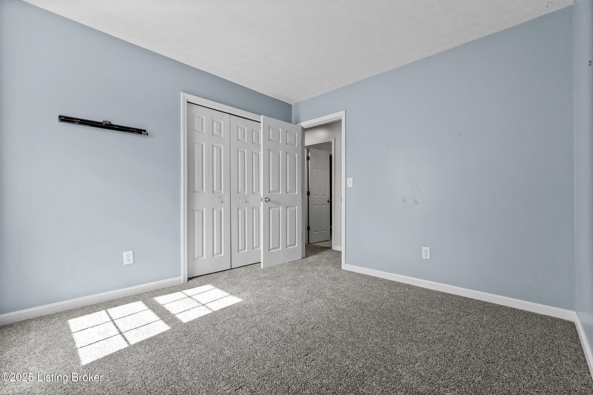 10617 Bayport Rd