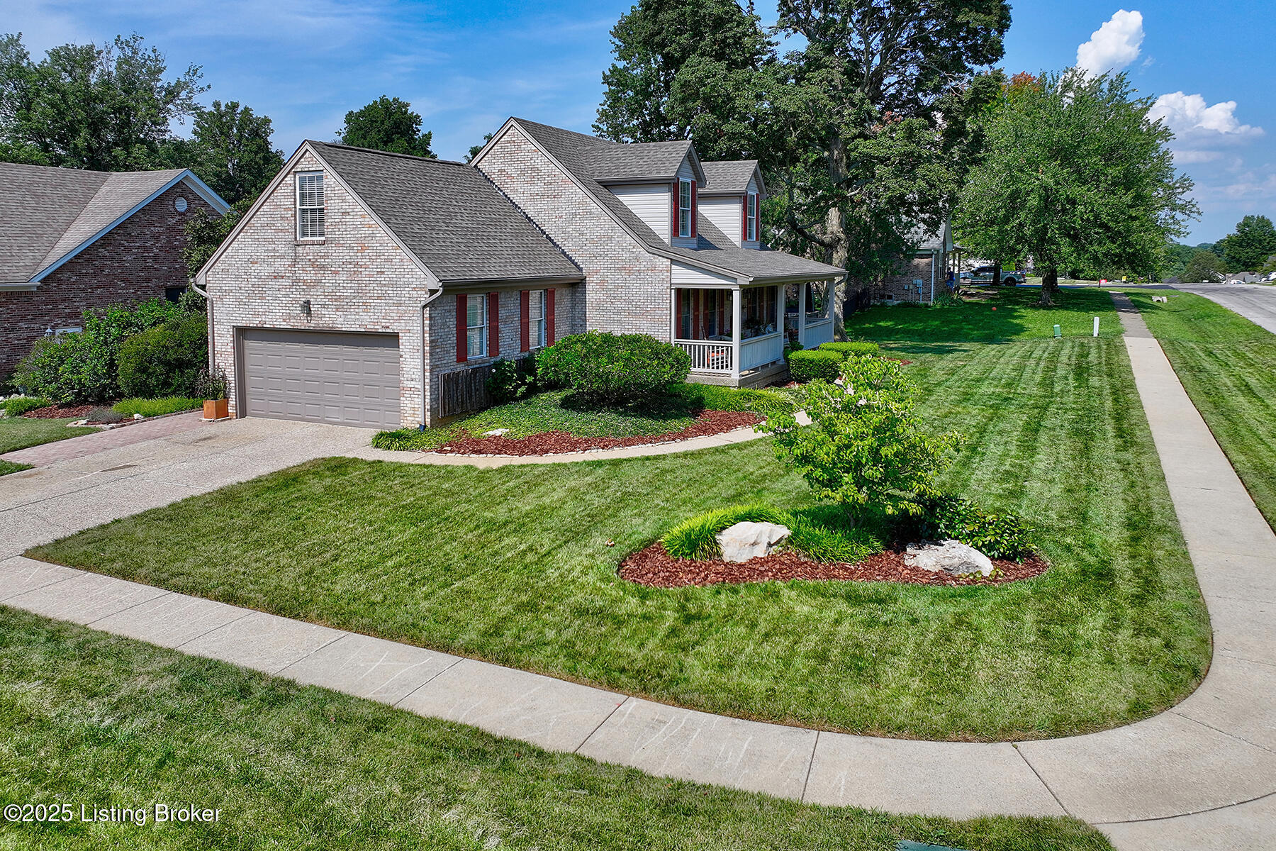 9541 Poplar Hill Dr