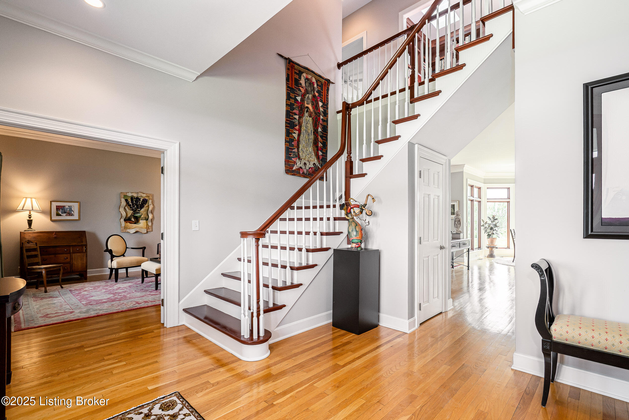 1084 Majestic Oaks Way