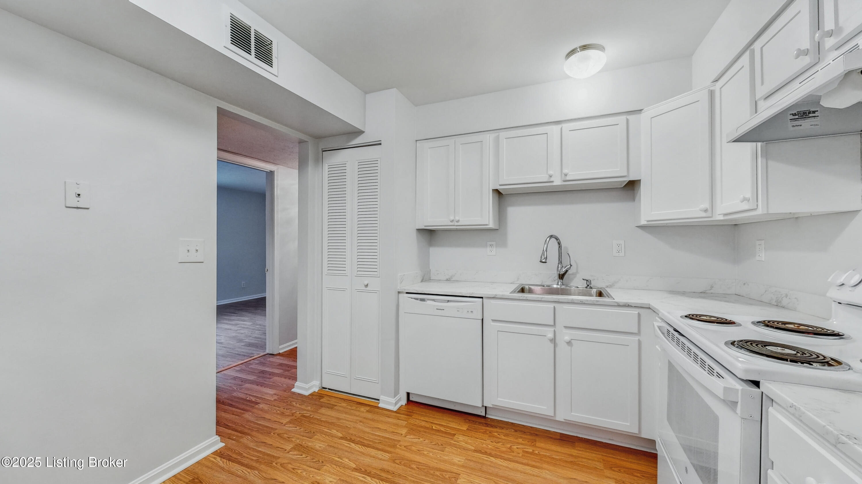 101 Algiers Ct 3