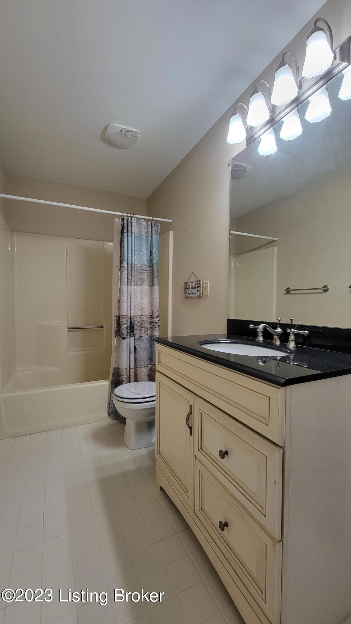 10520 Bay Pointe Ct
