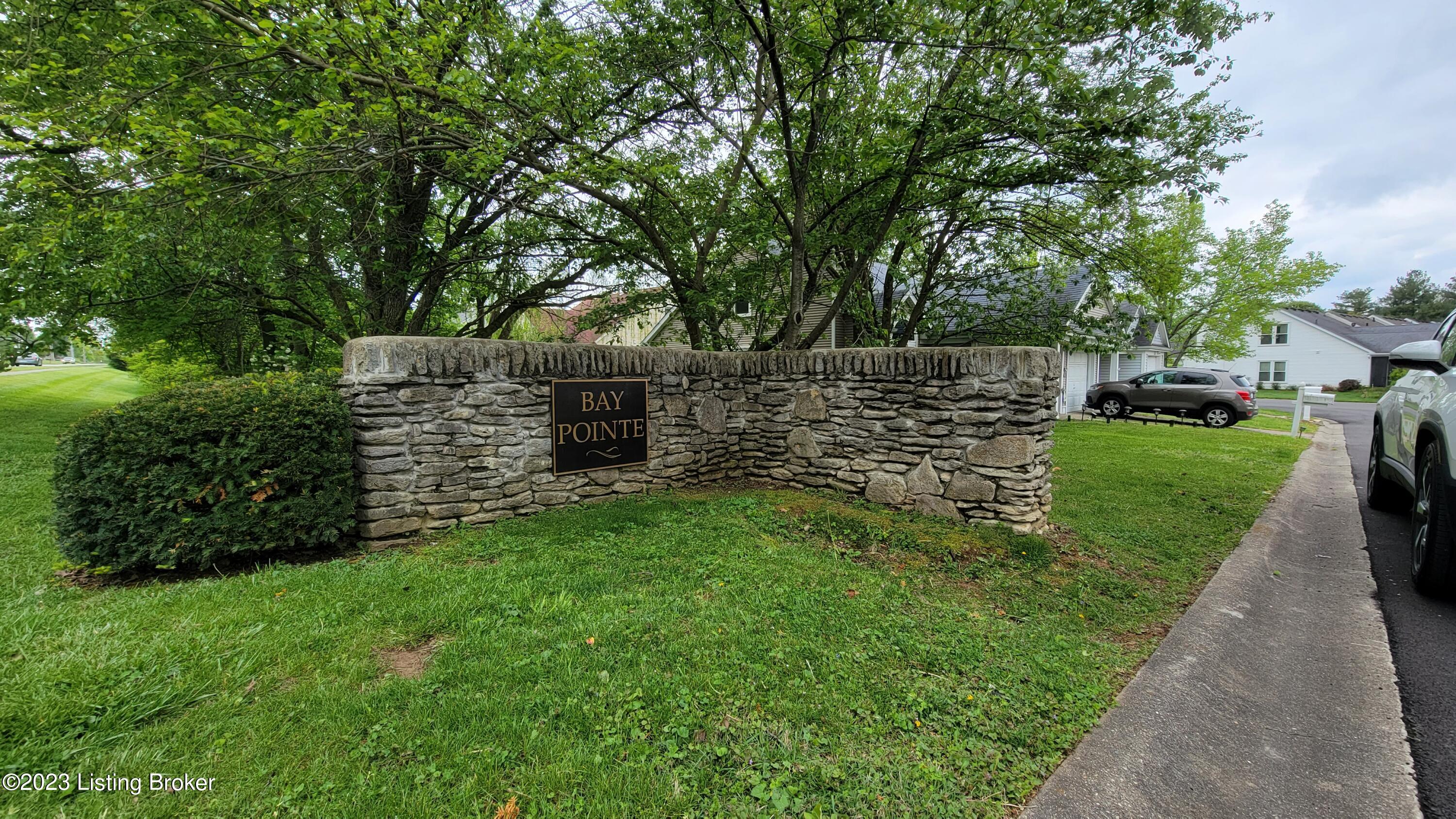 10520 Bay Pointe Ct