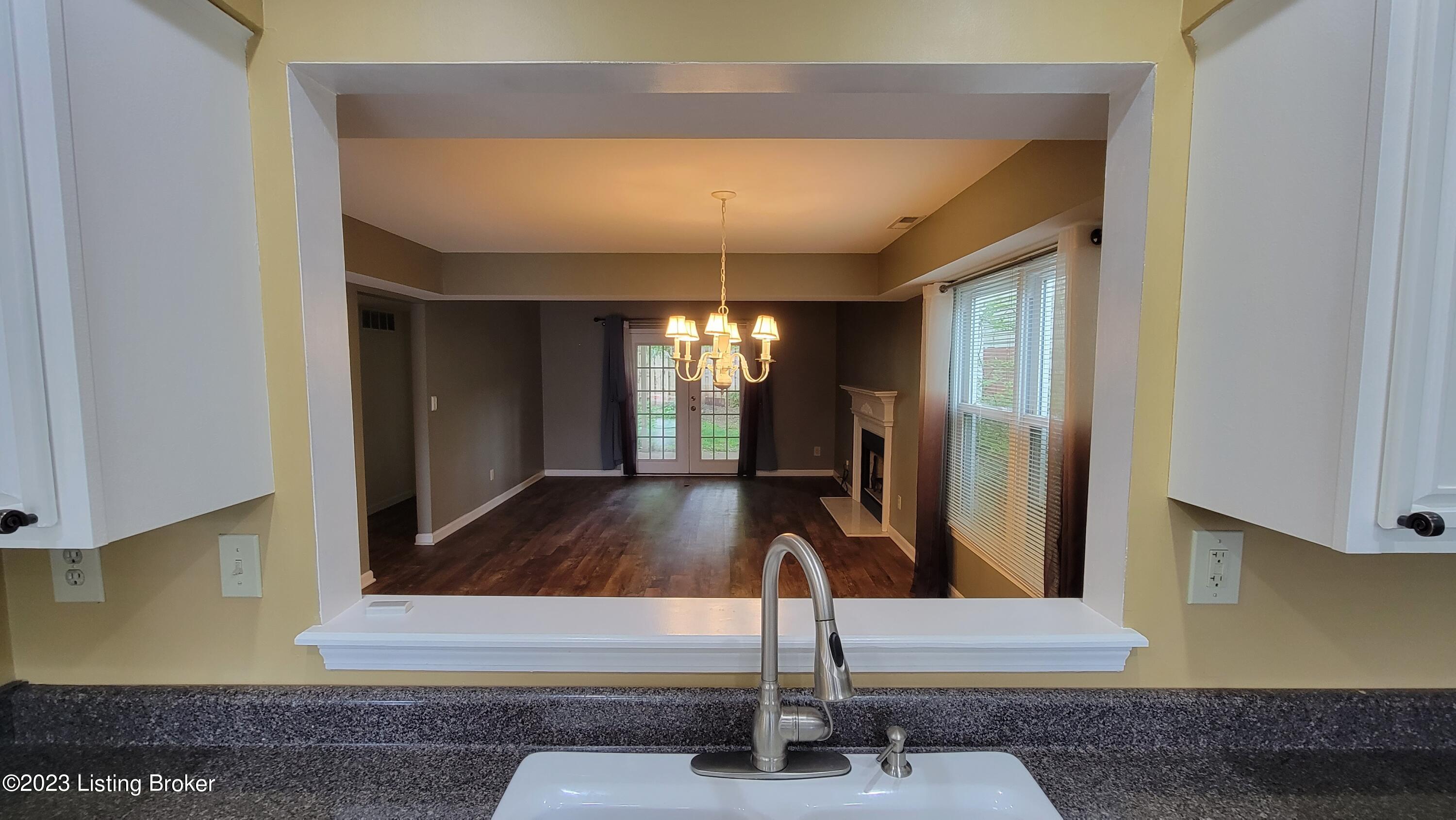 10520 Bay Pointe Ct