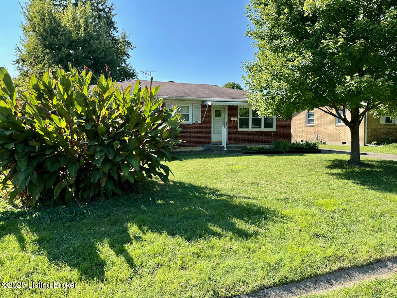 5912 Gloria Ln