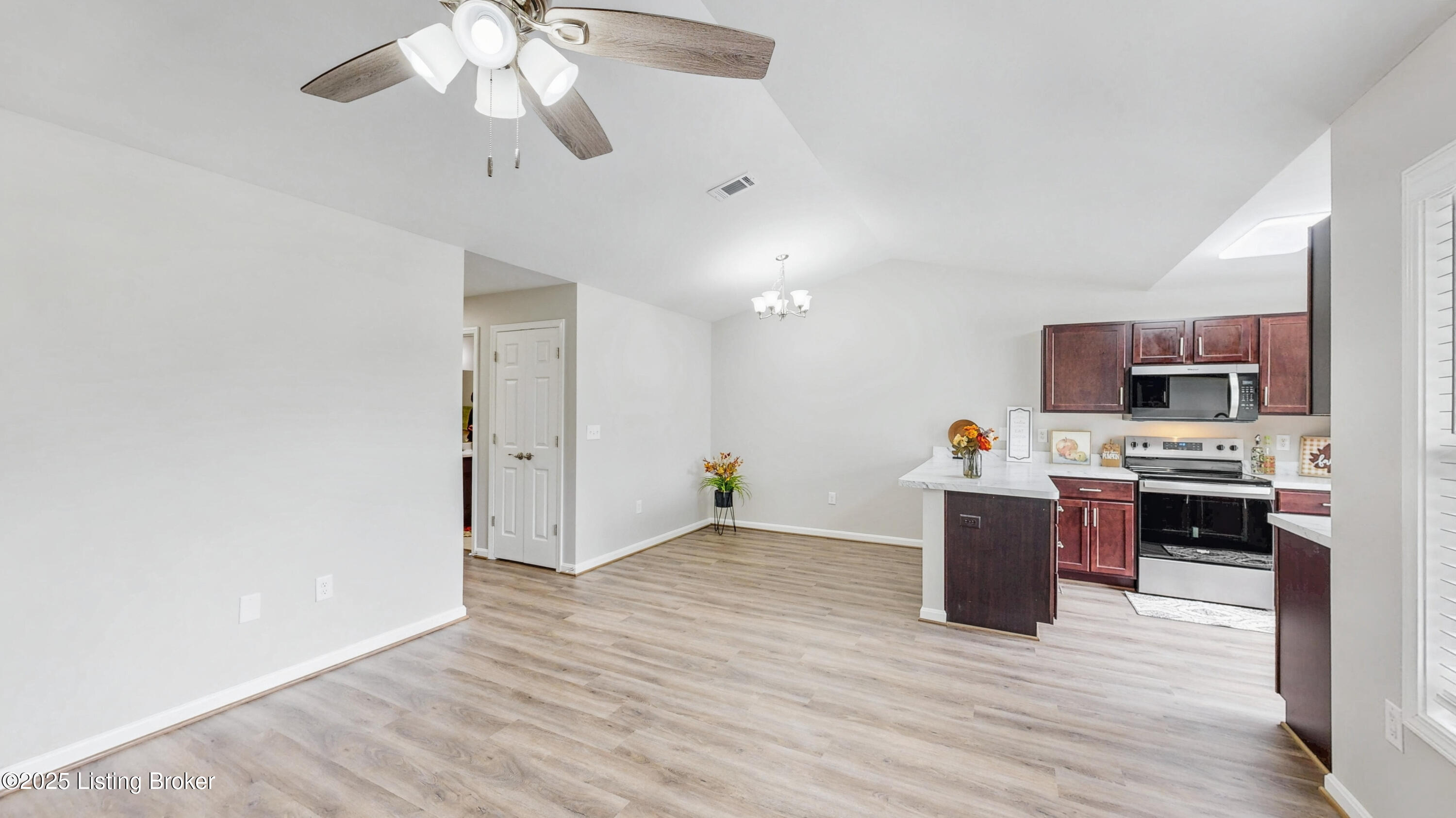 9001 Falcon Crest Ct 202