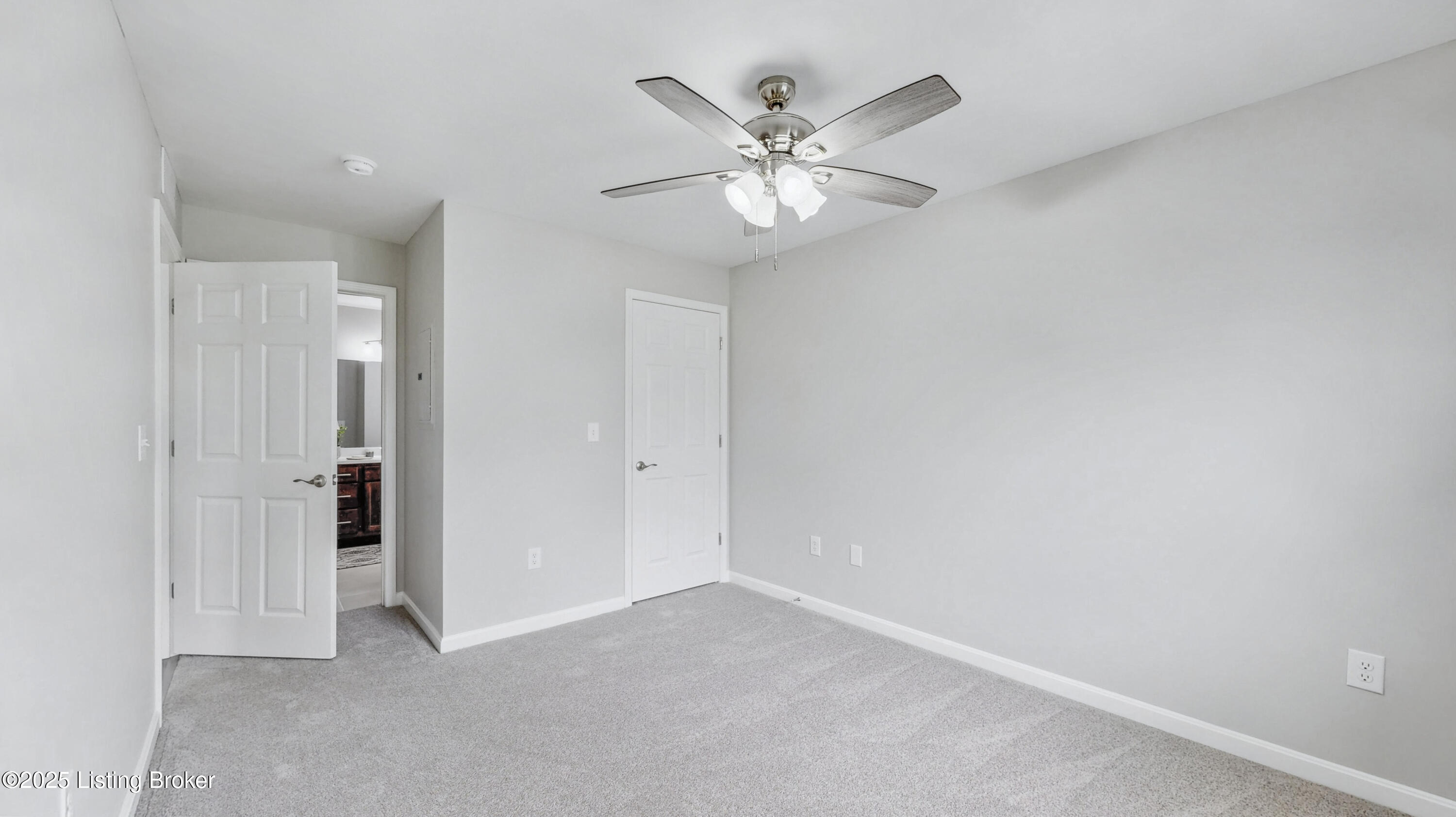9001 Falcon Crest Ct 202
