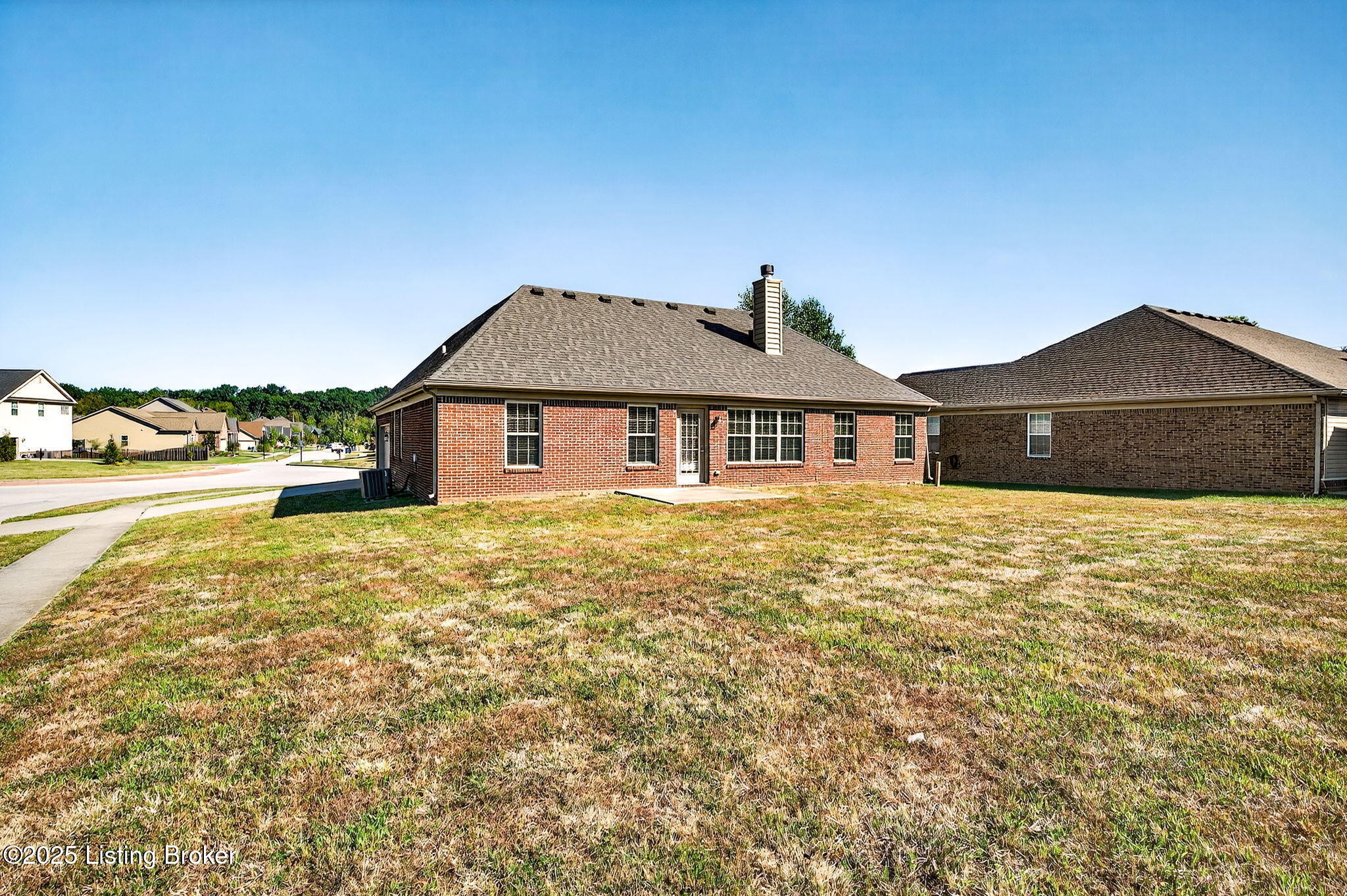 18100 Ellerslie Dr