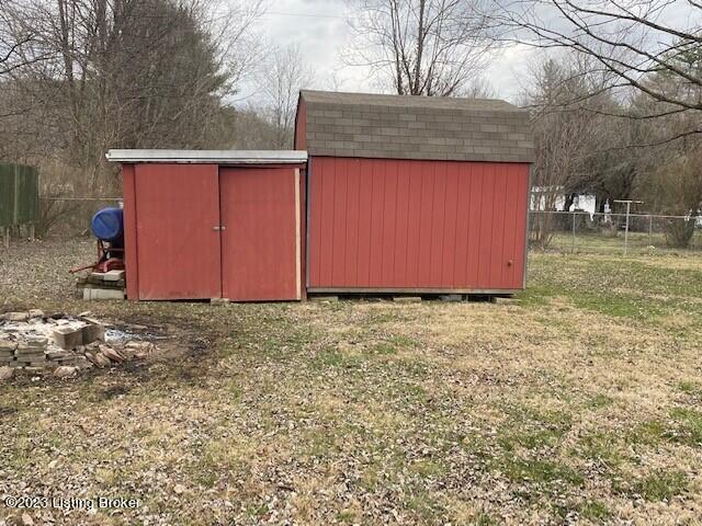 166 Cross Creek Rd
