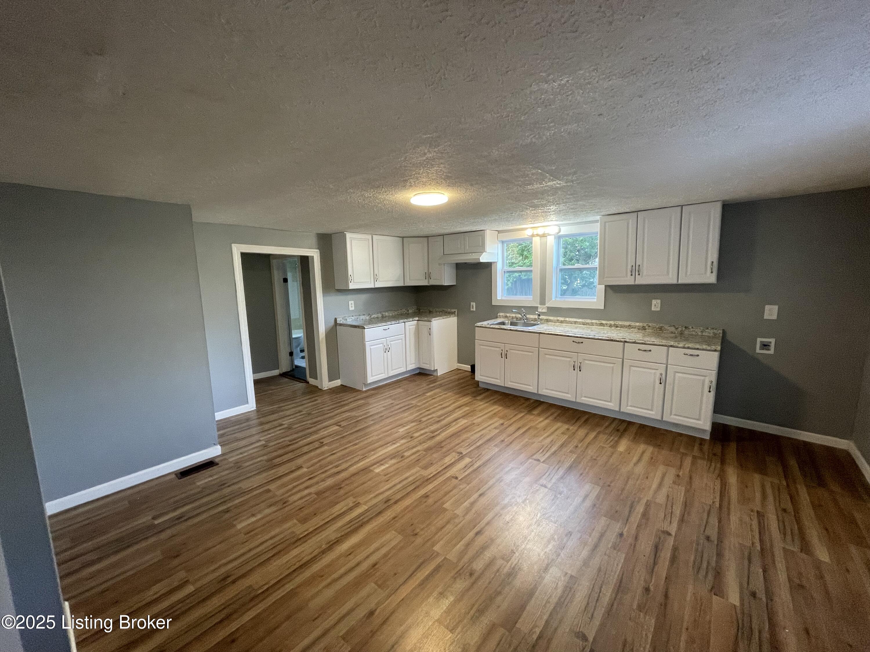 10011 Keys Ferry Rd