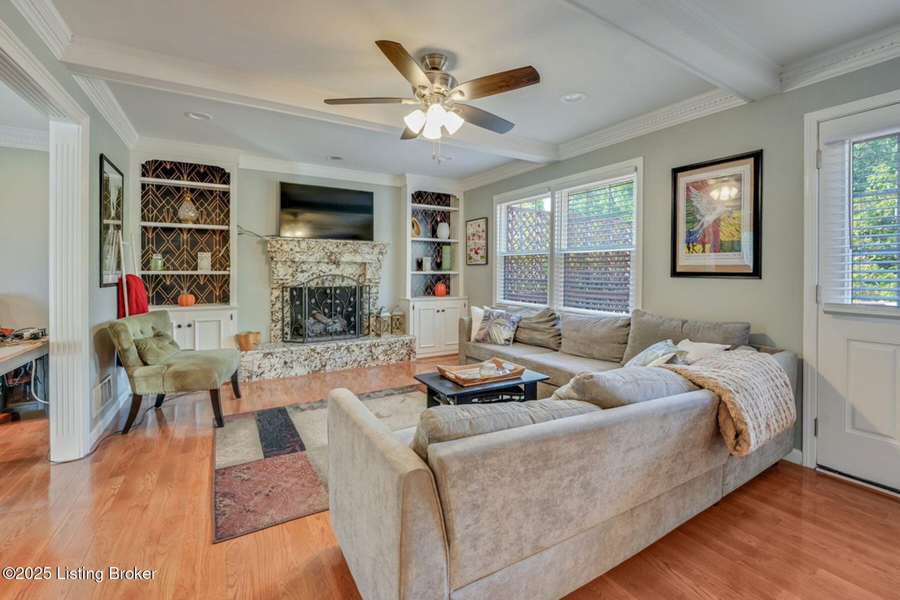 606 Wickfield Dr
