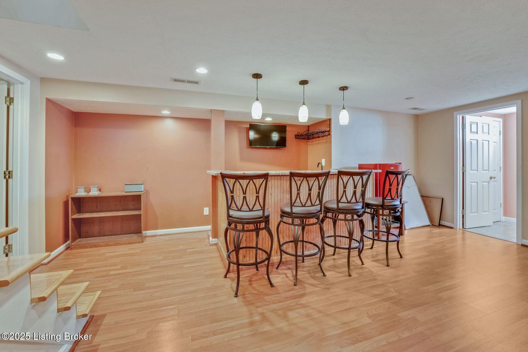 606 Wickfield Dr