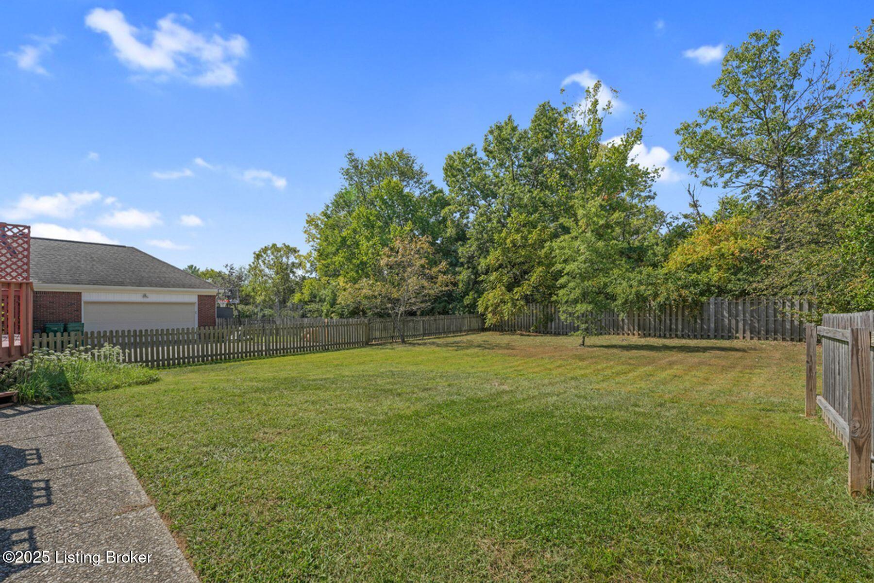 606 Wickfield Dr