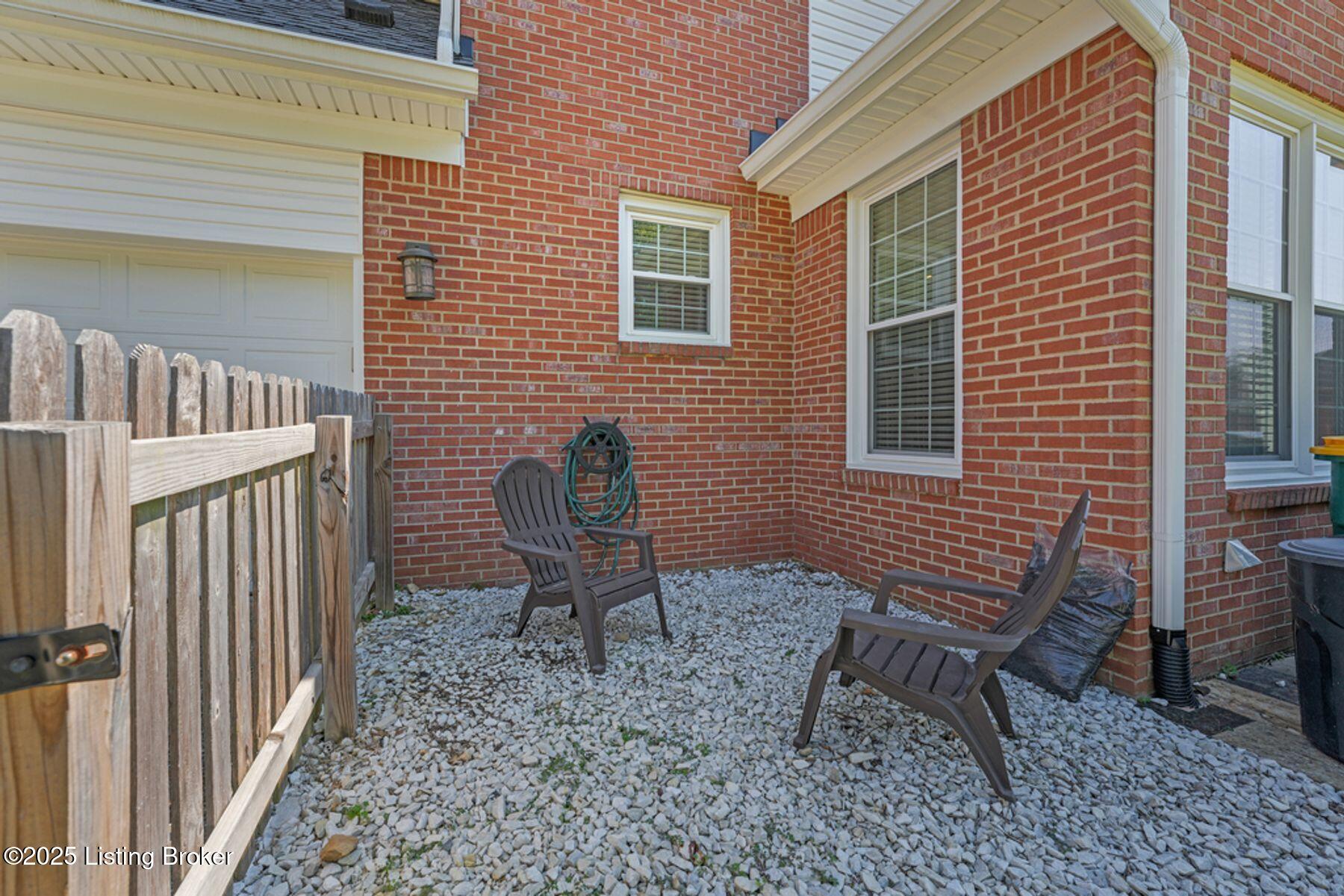 606 Wickfield Dr