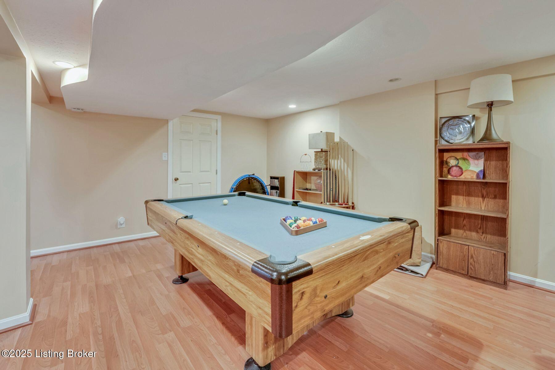 606 Wickfield Dr