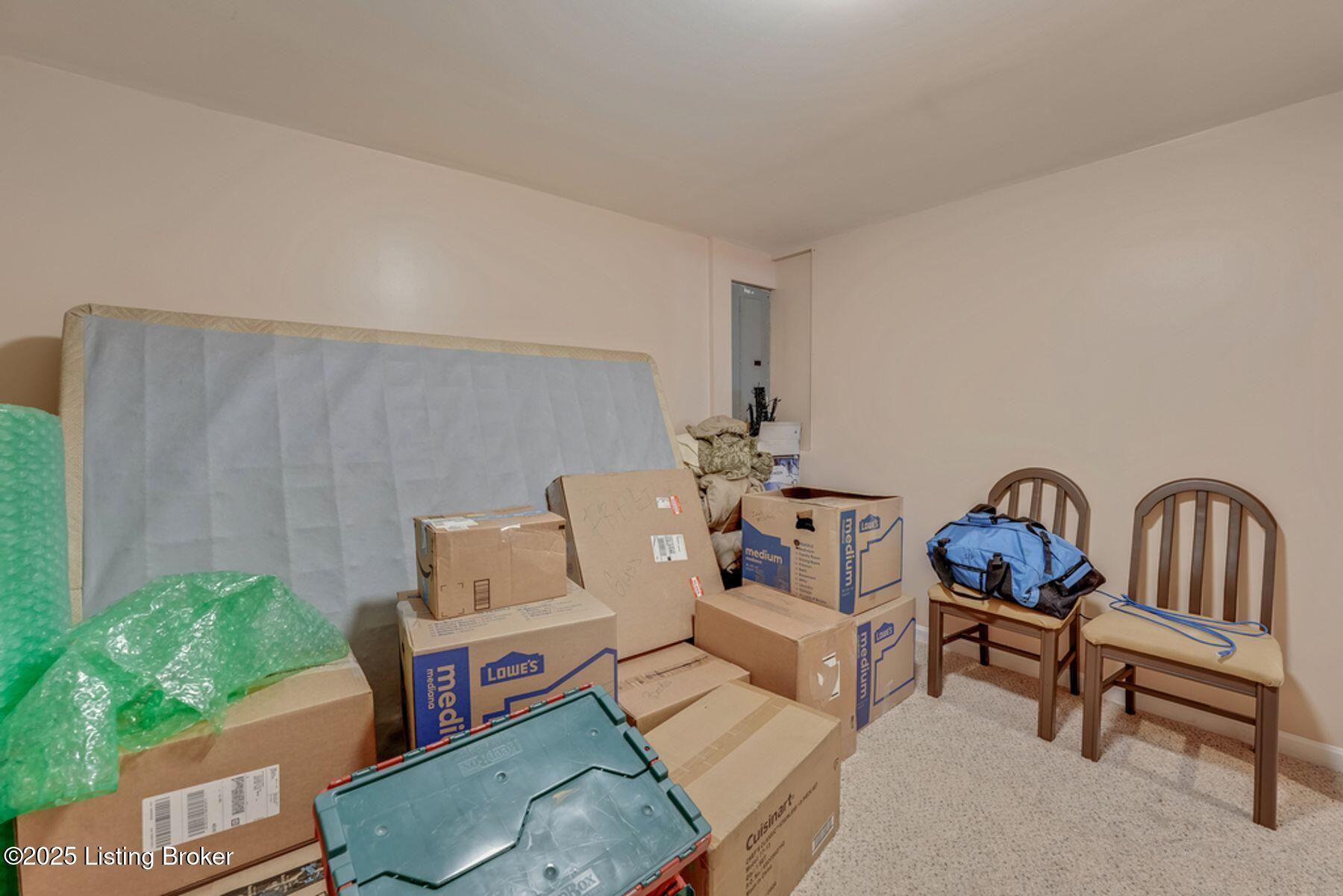 606 Wickfield Dr