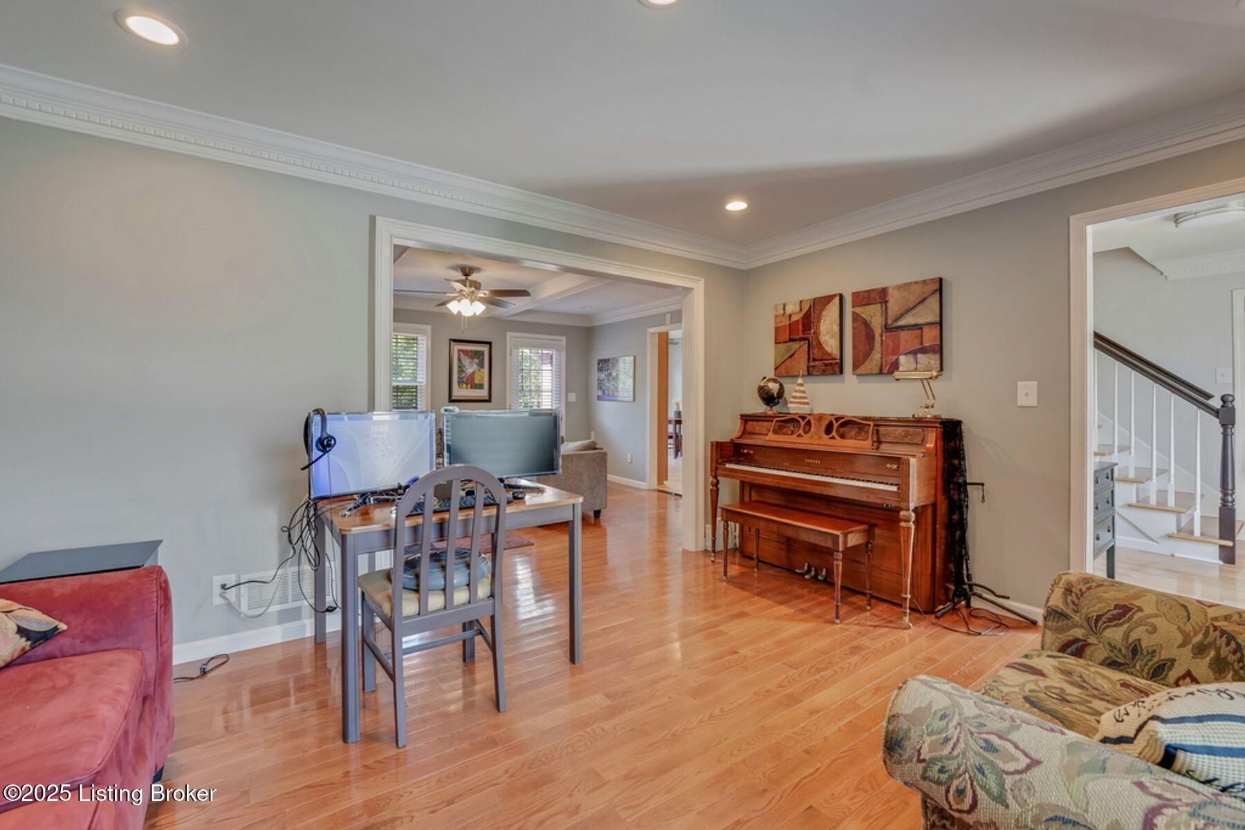 606 Wickfield Dr