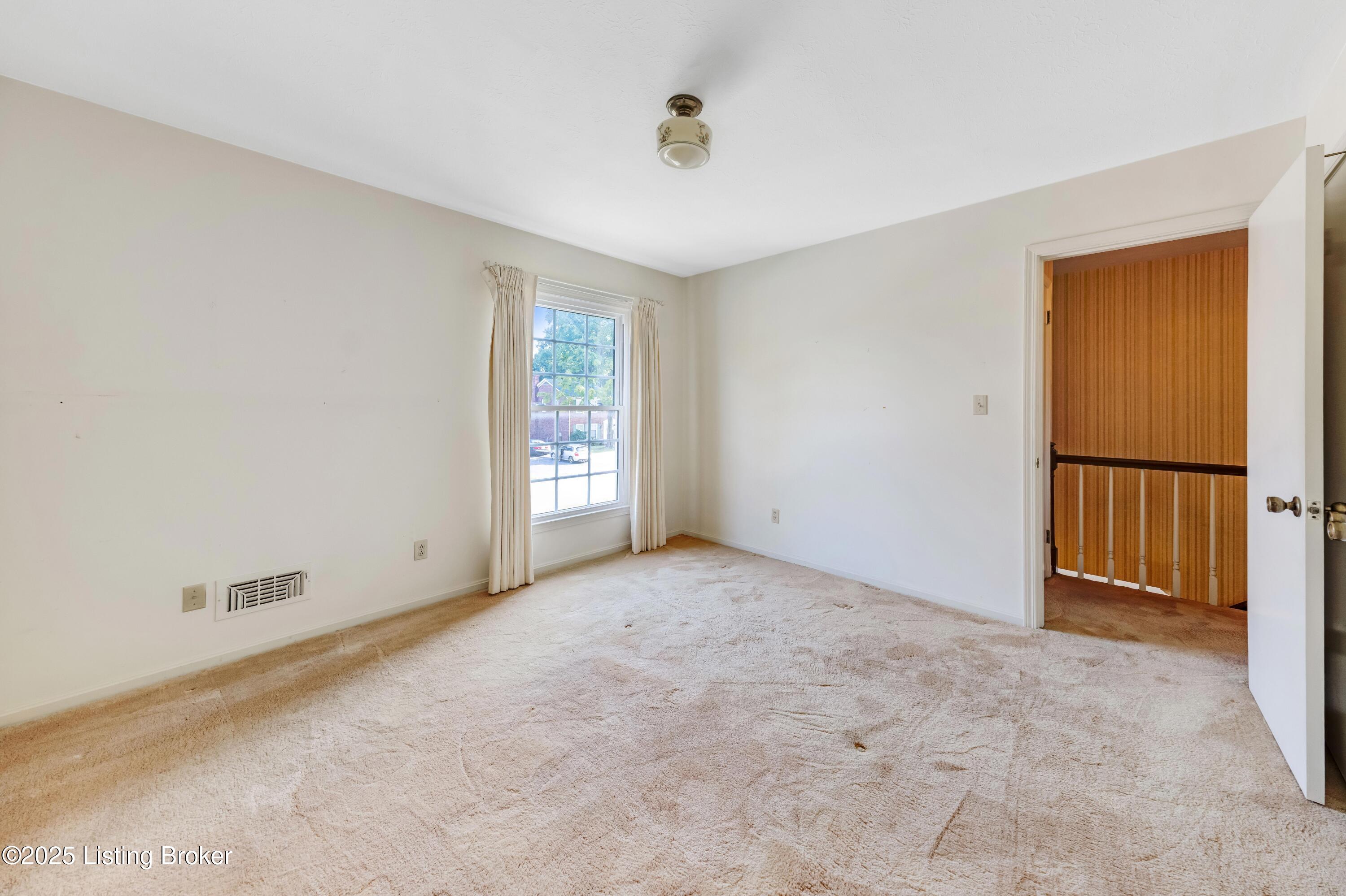 7100 Peppermill Ln