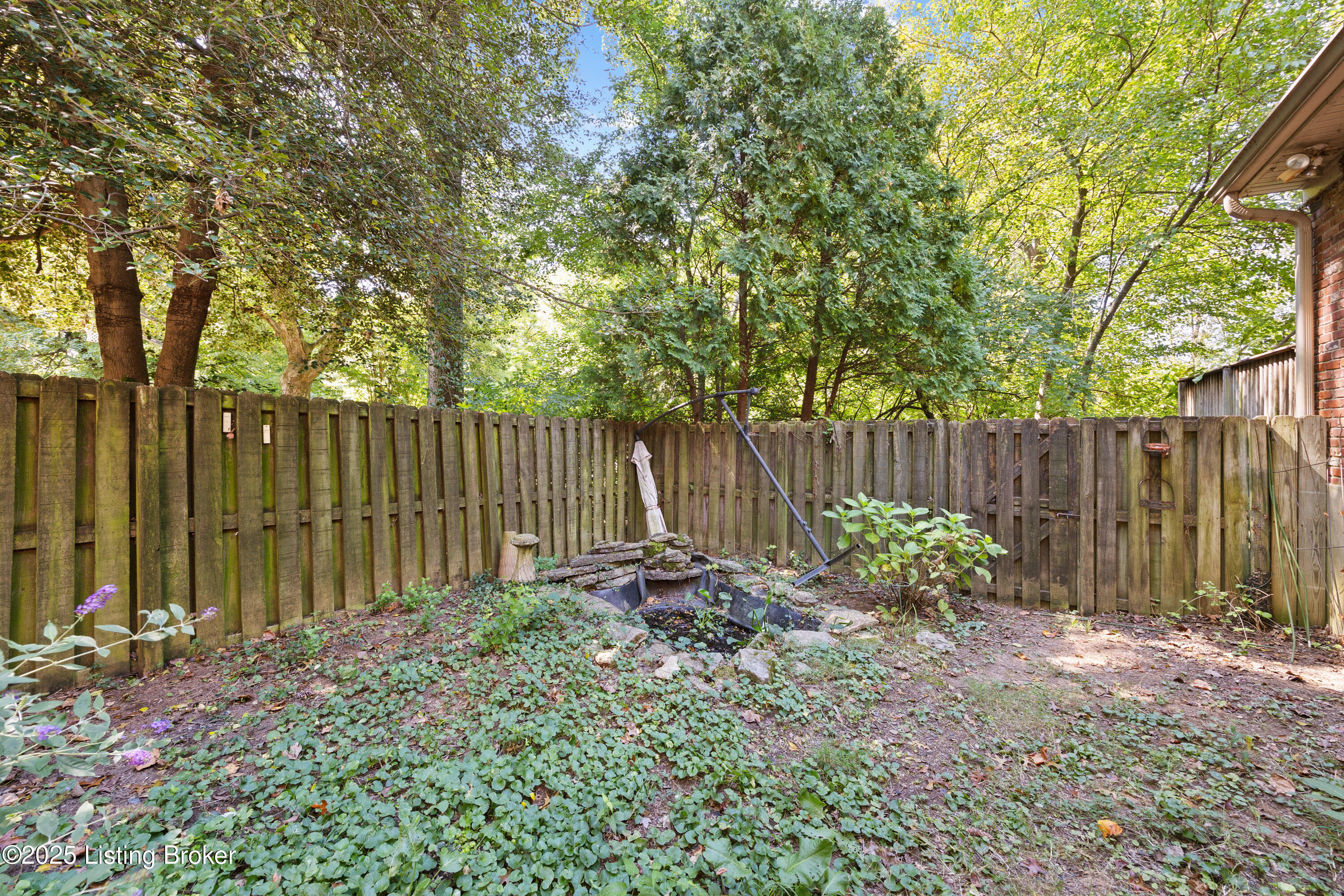7600 Saint Bernard Way
