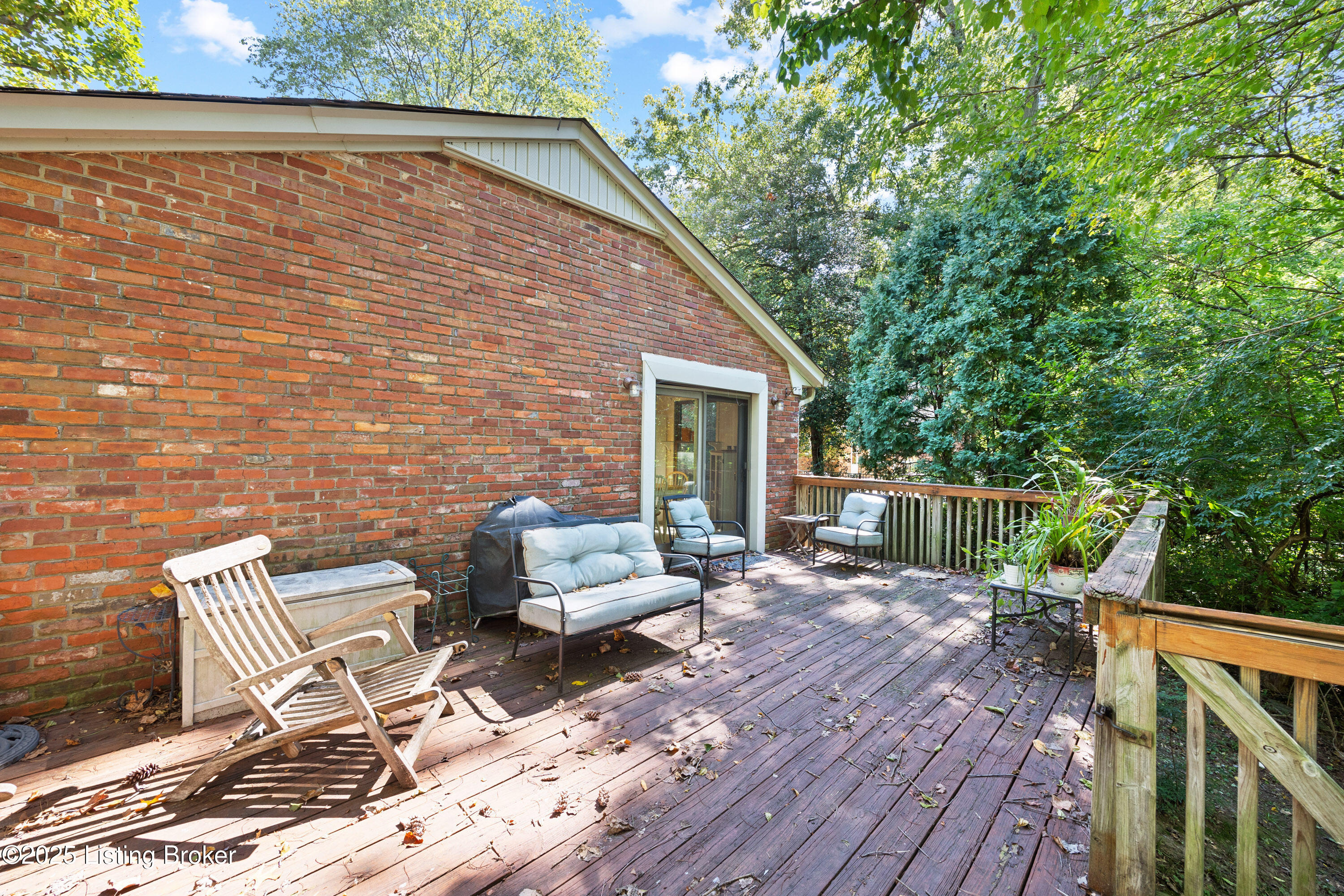 7600 Saint Bernard Way