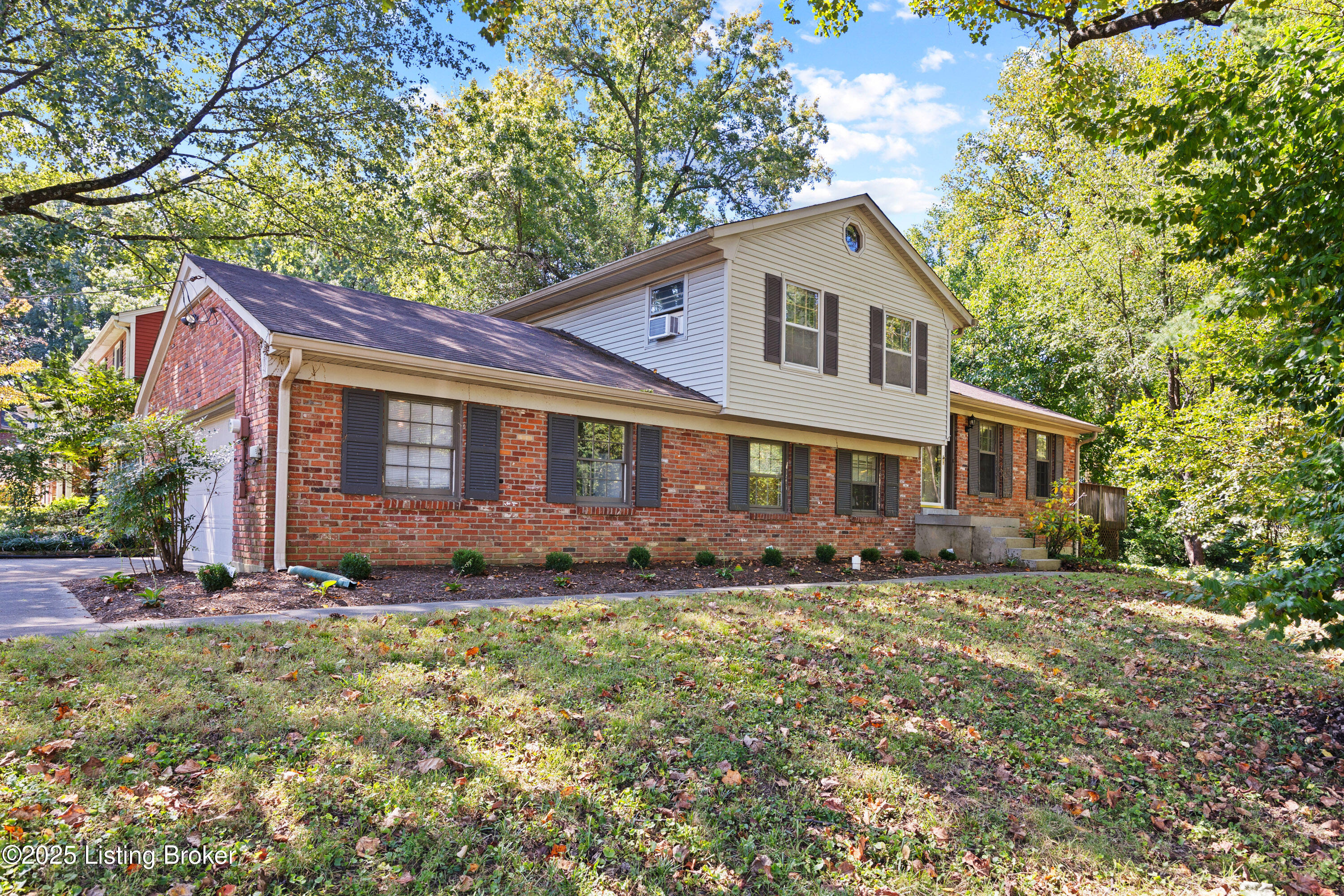 7600 Saint Bernard Way