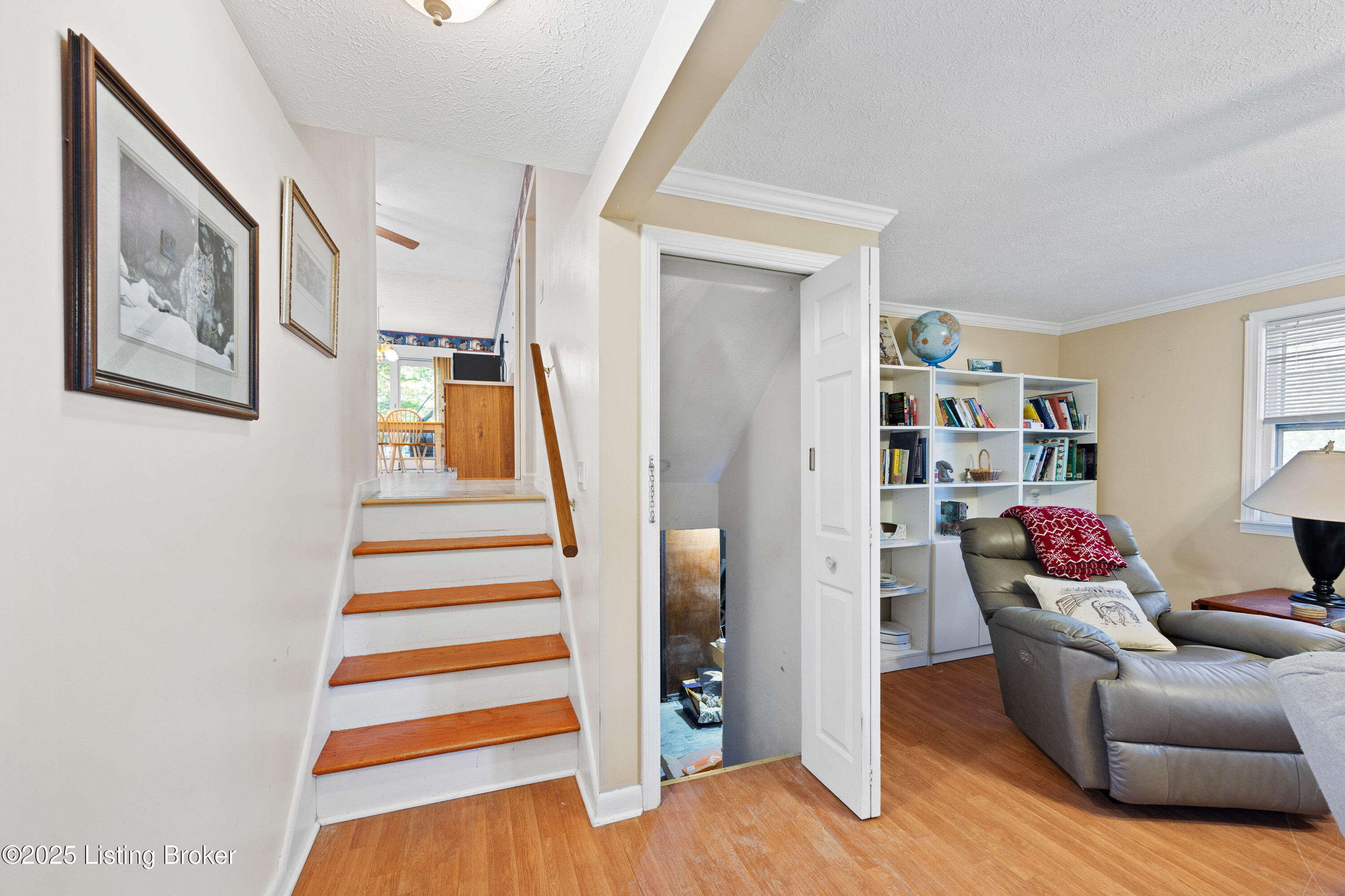7600 Saint Bernard Way