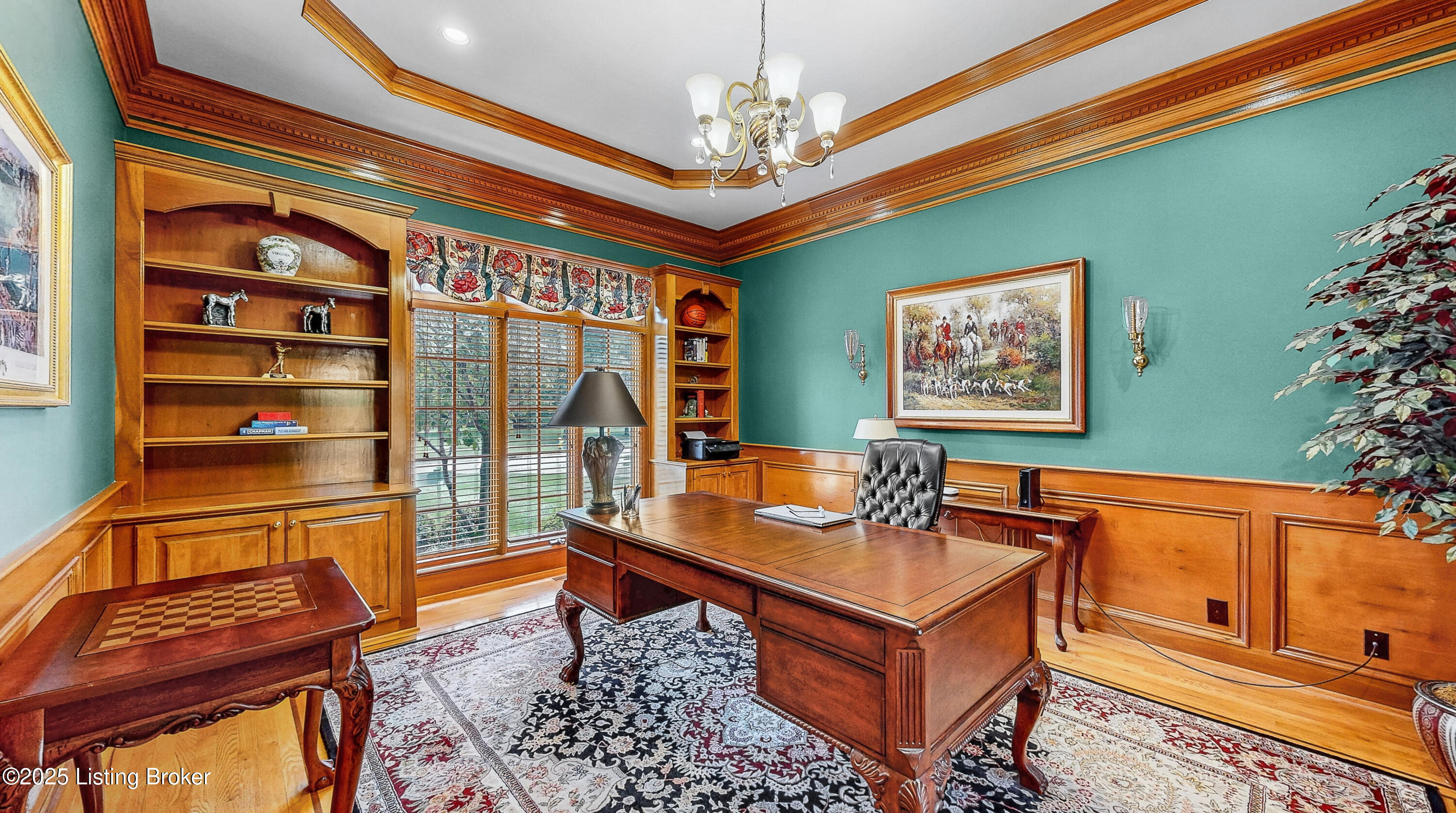 7210 Hunters Run Dr