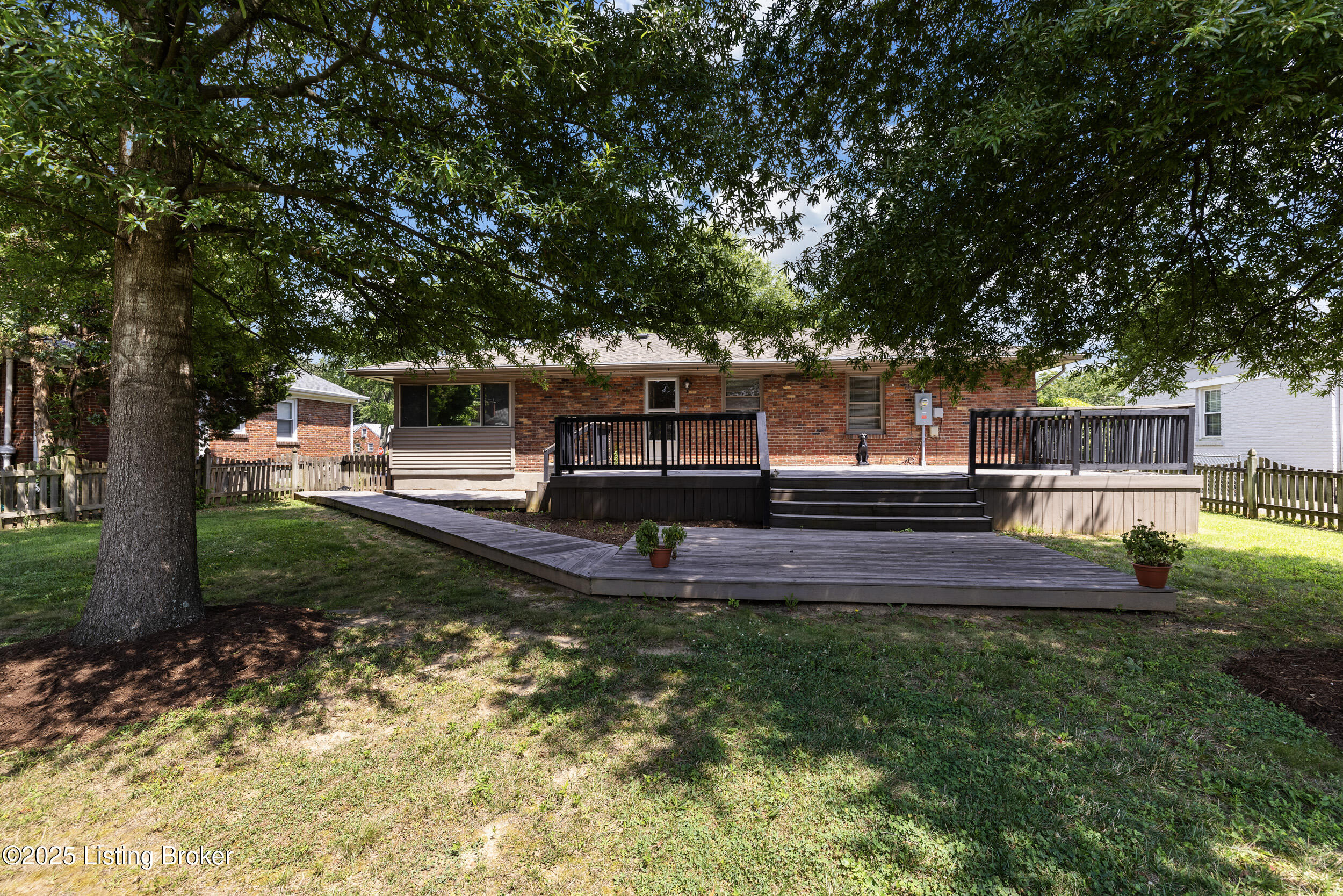 222 Brunswick Rd