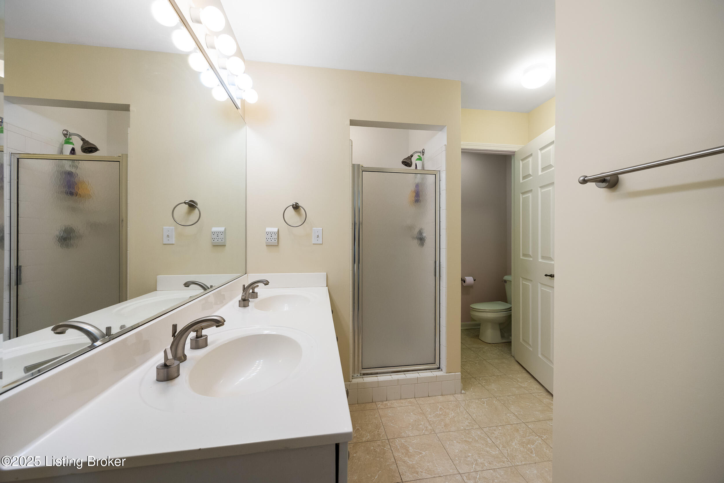 4438 Buttonbush Glen Dr