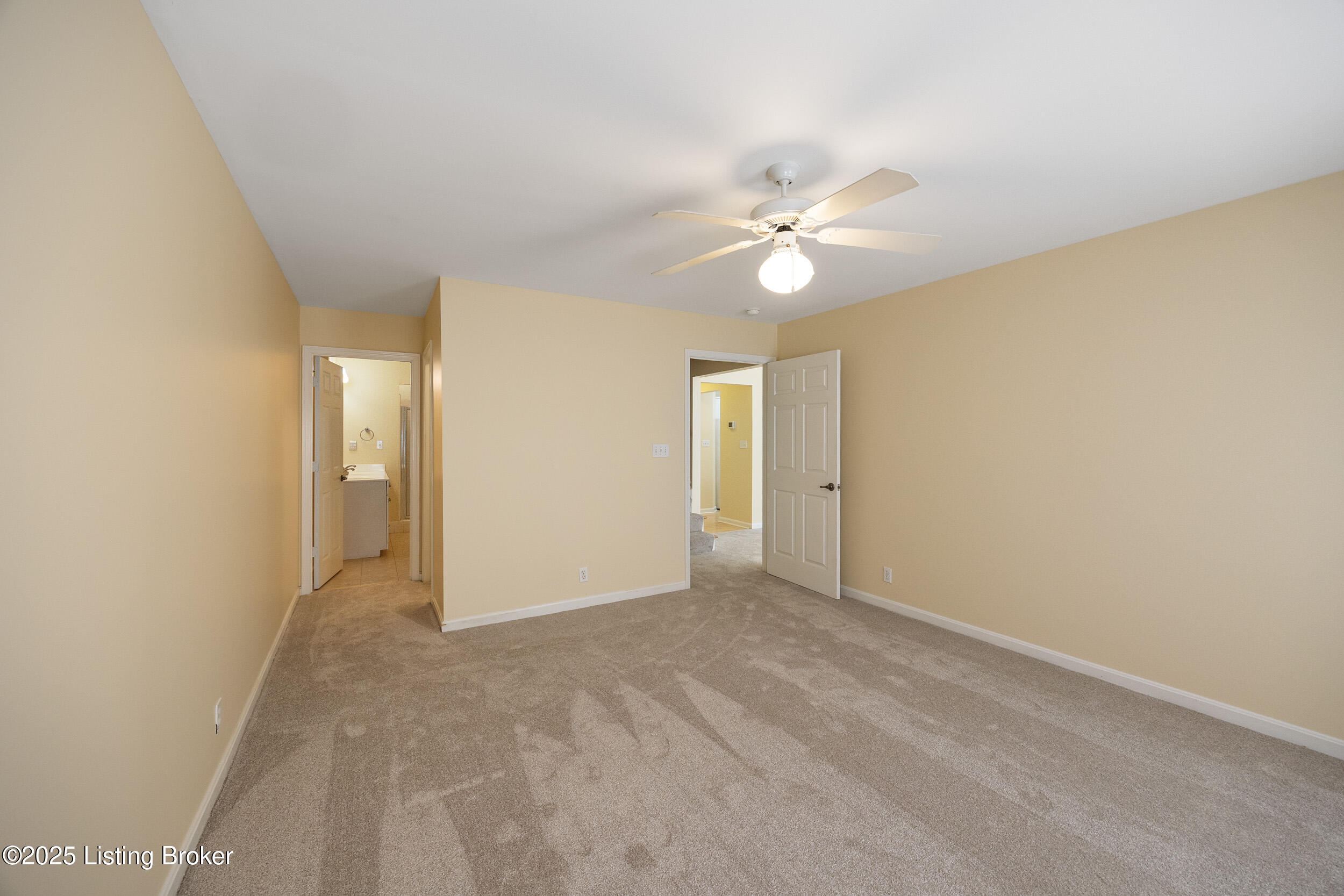 4438 Buttonbush Glen Dr