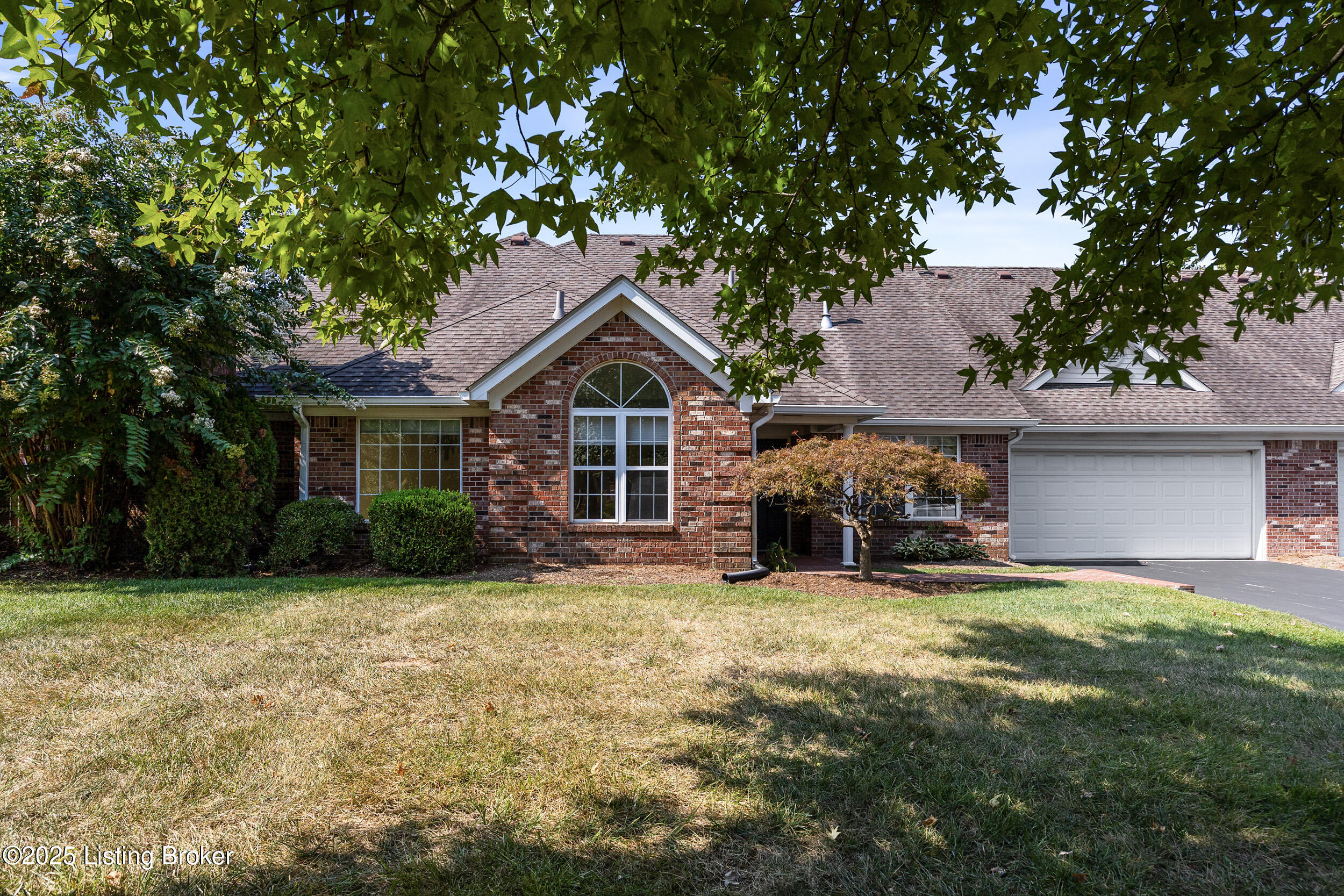 4438 Buttonbush Glen Dr
