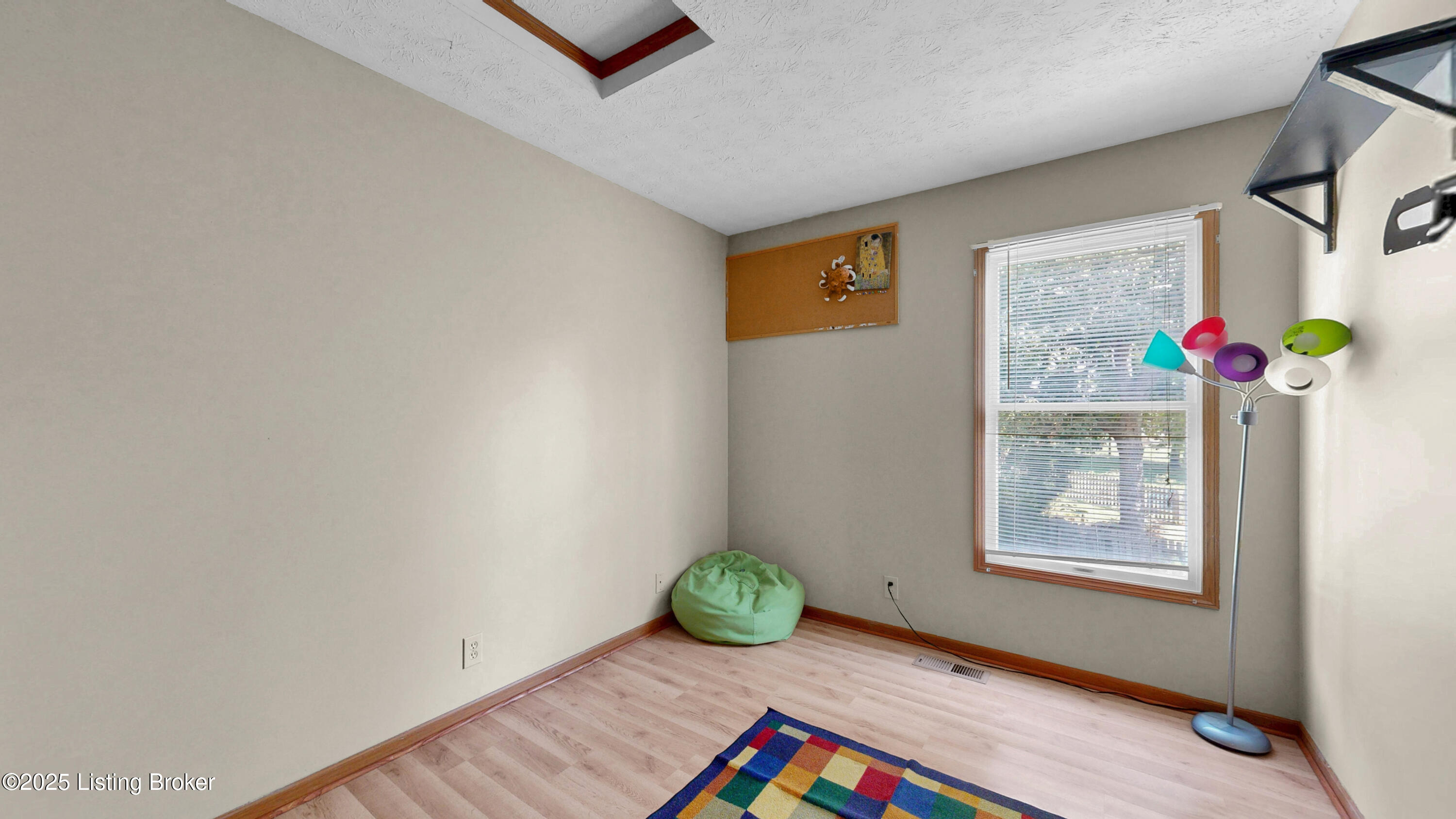 5306 Wild River Ct