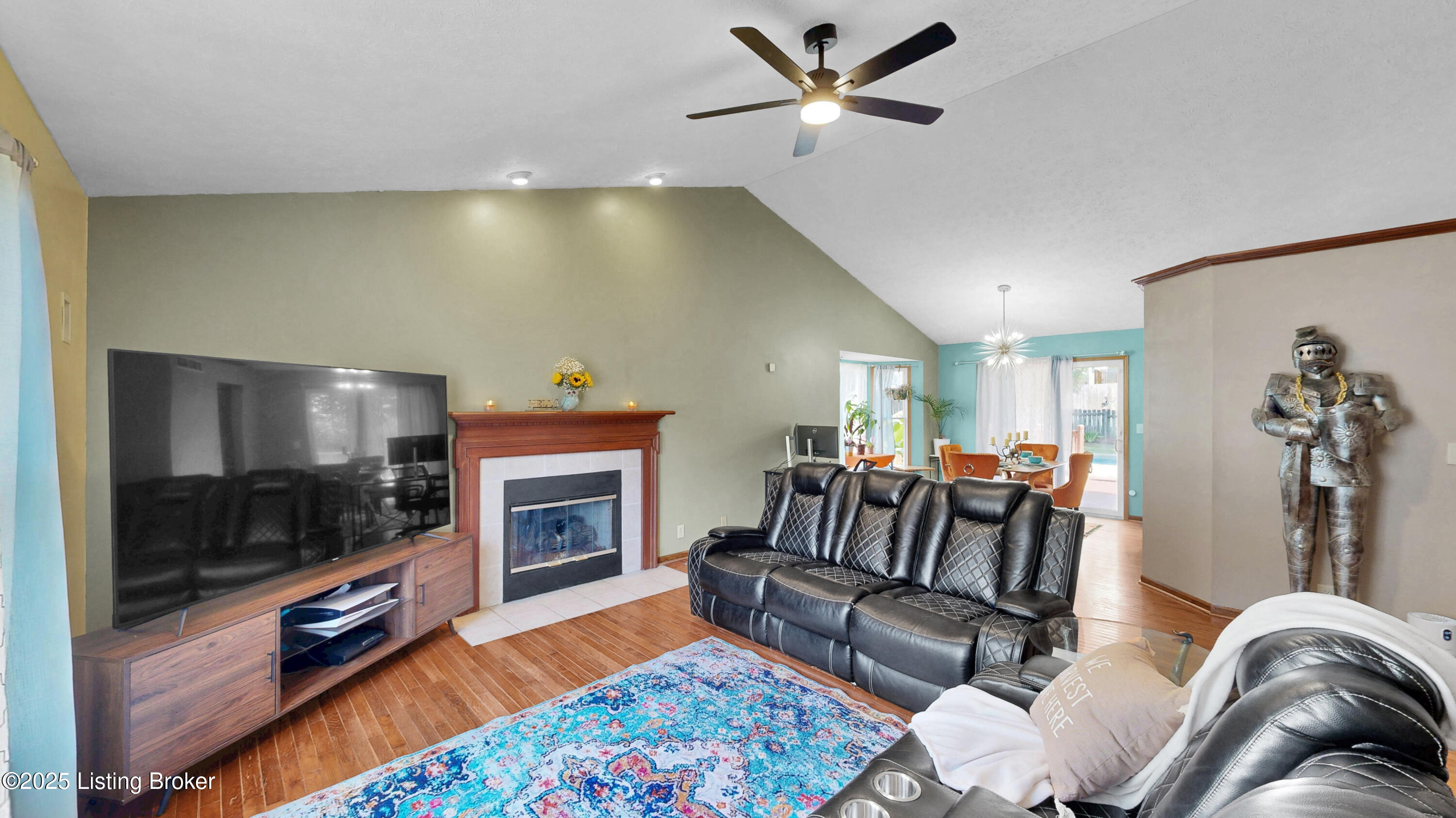 5306 Wild River Ct