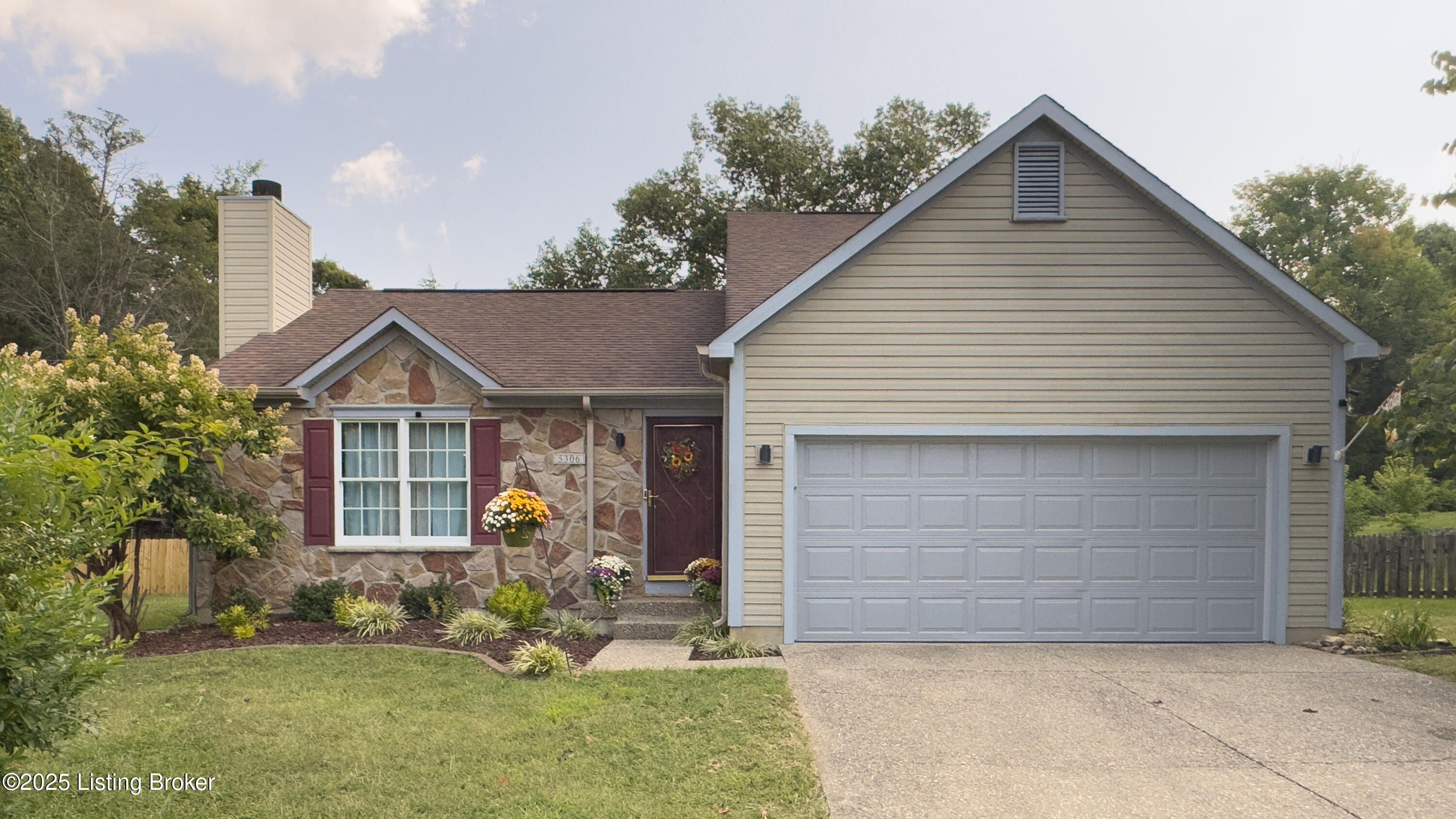 5306 Wild River Ct