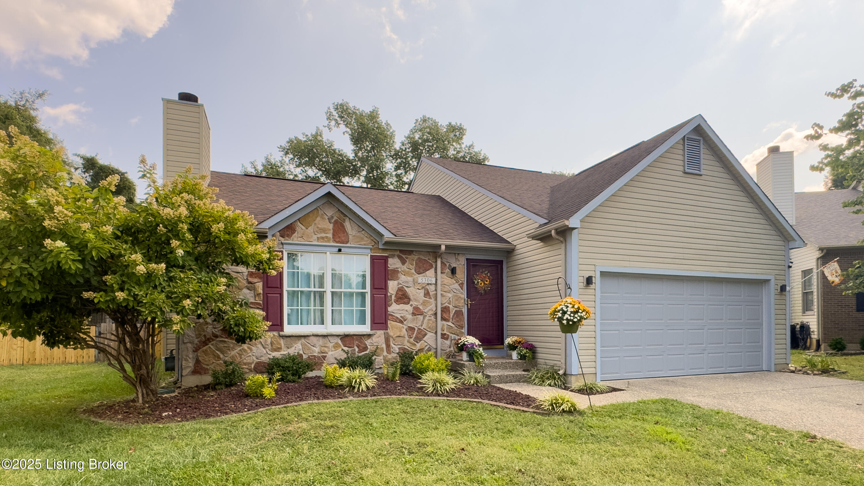 5306 Wild River Ct