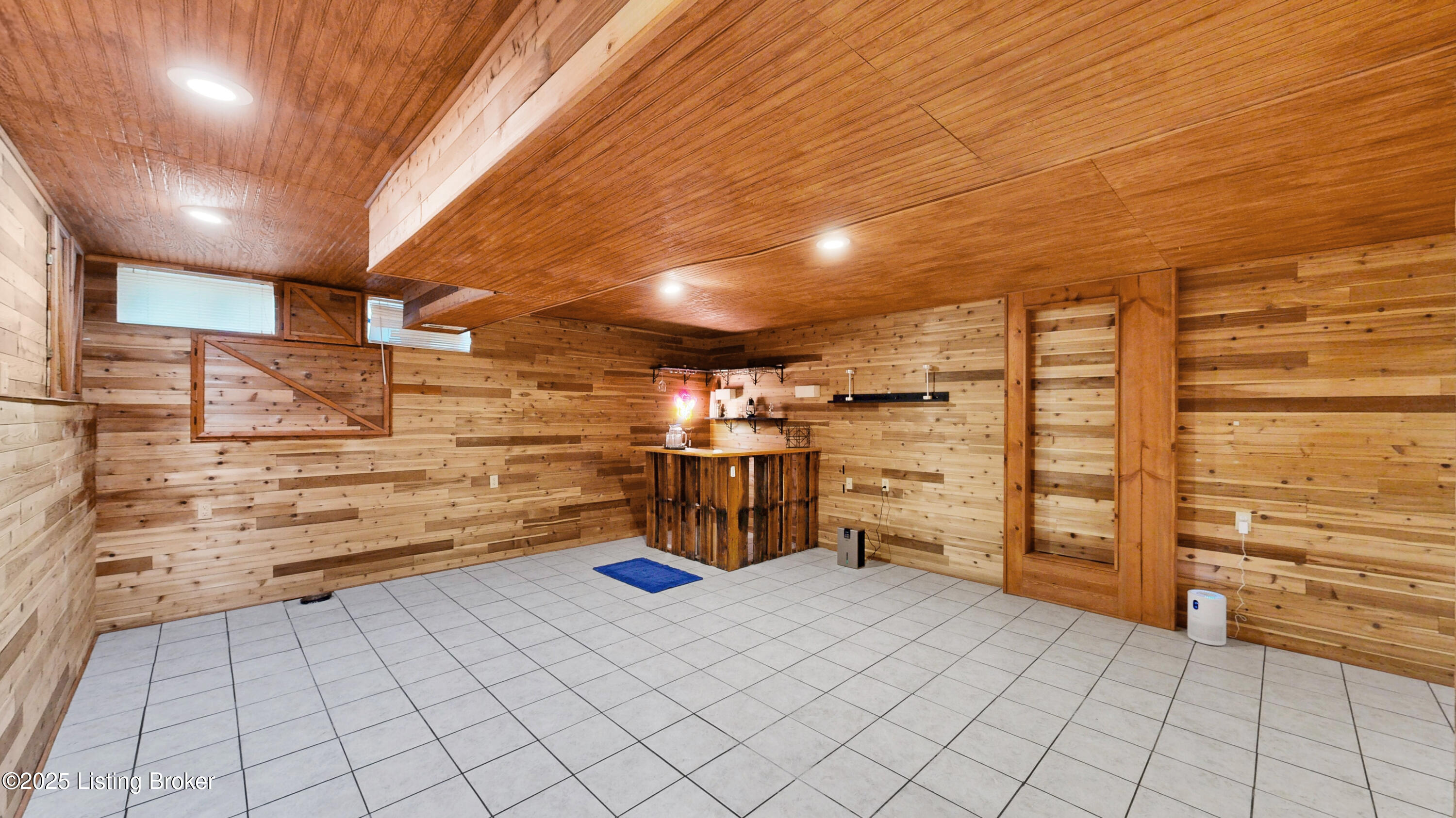 5306 Wild River Ct