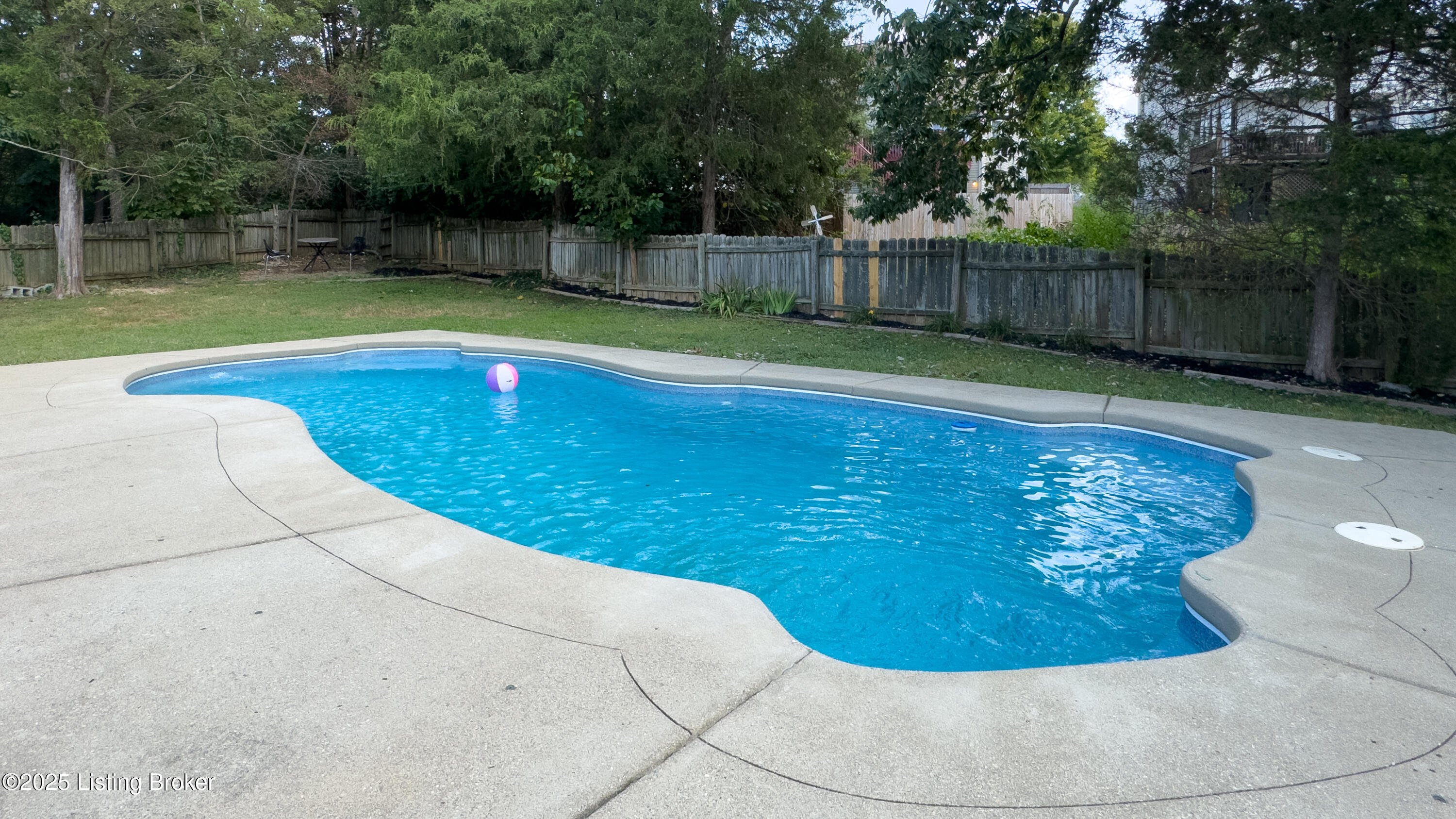 5306 Wild River Ct