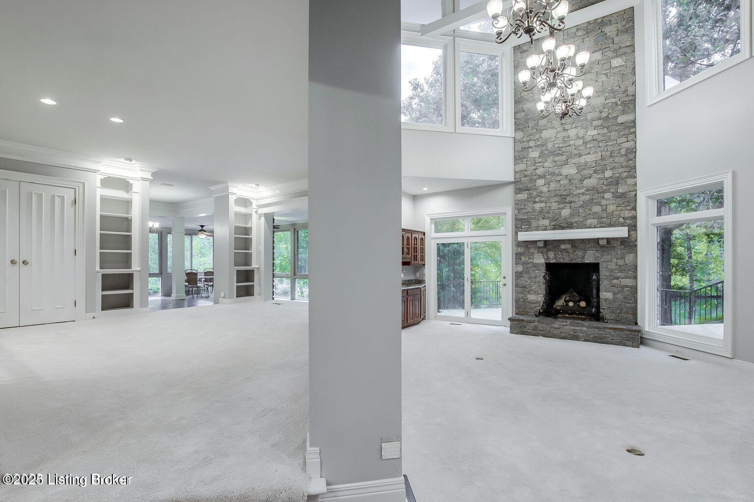 603 Woodlake Dr
