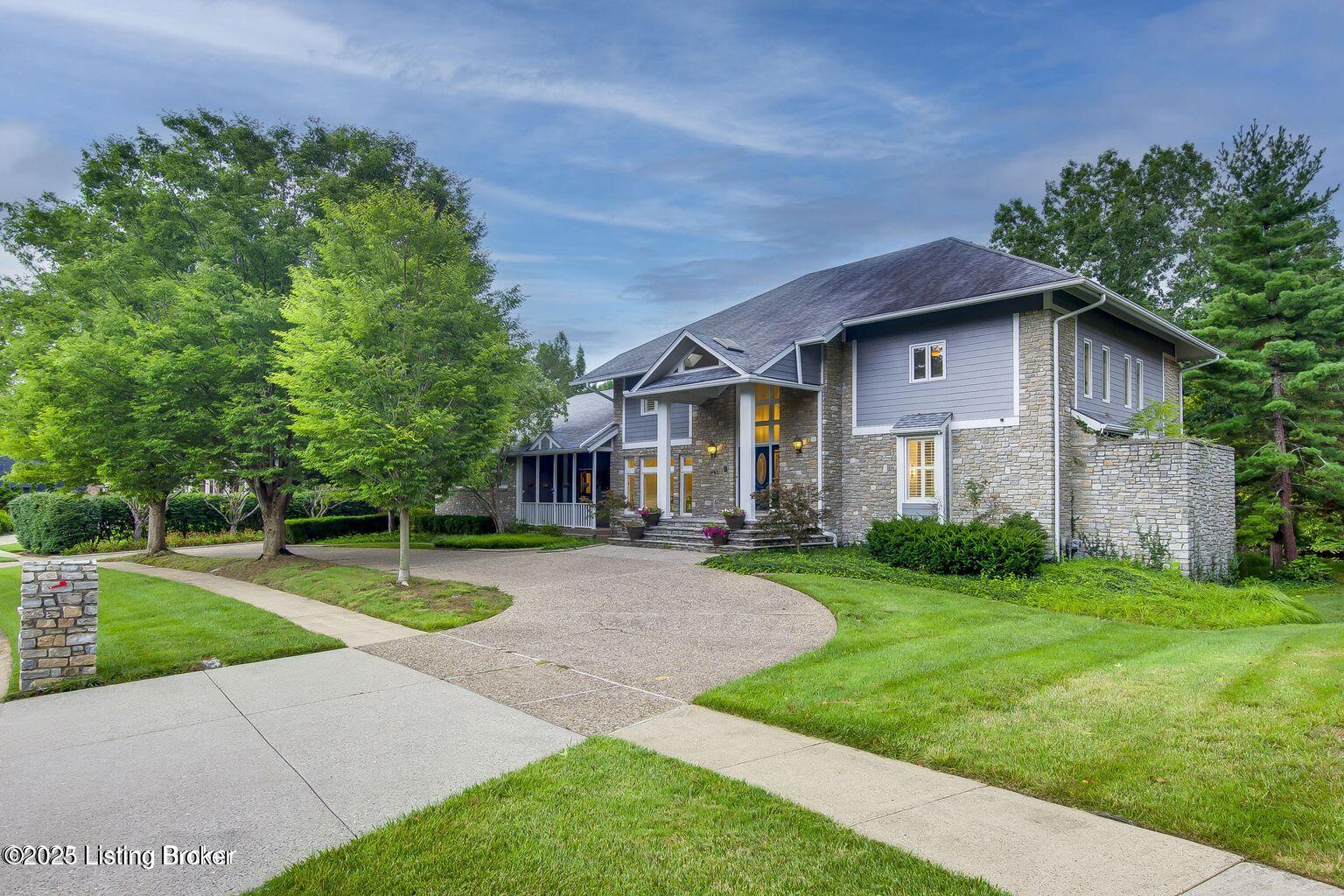603 Woodlake Dr