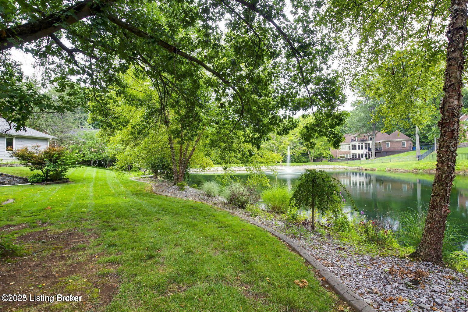 603 Woodlake Dr