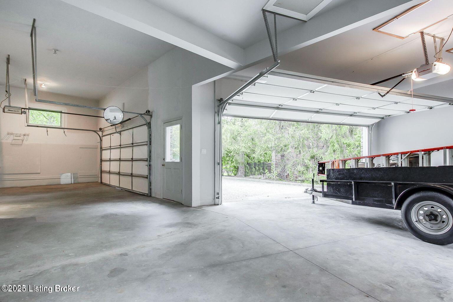 603 Woodlake Dr
