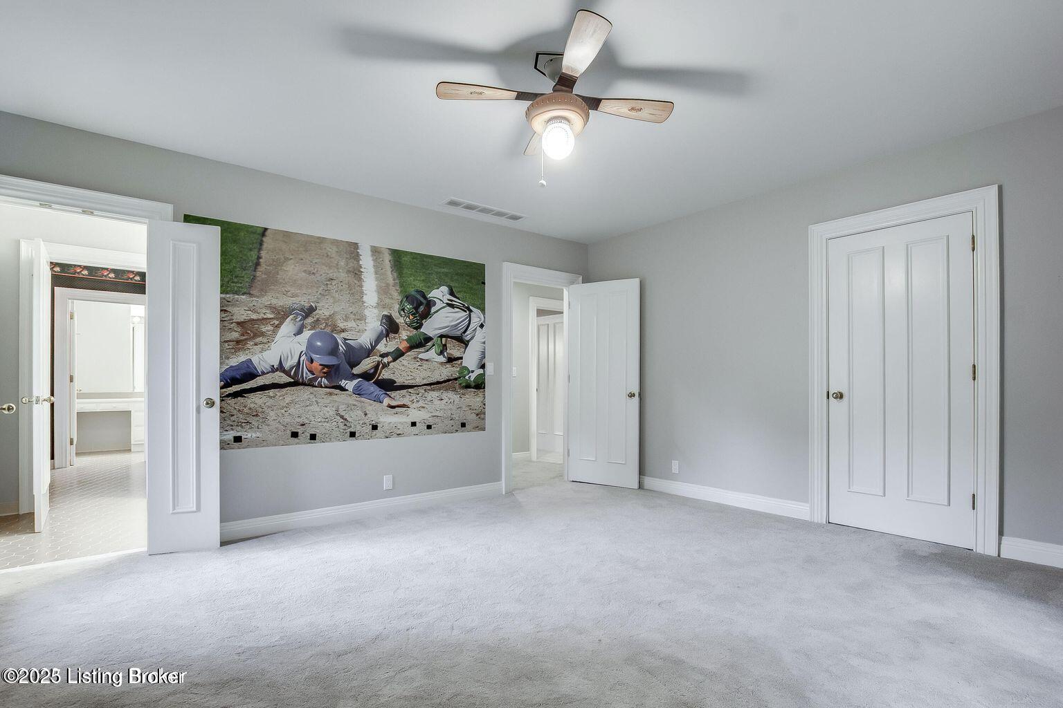 603 Woodlake Dr
