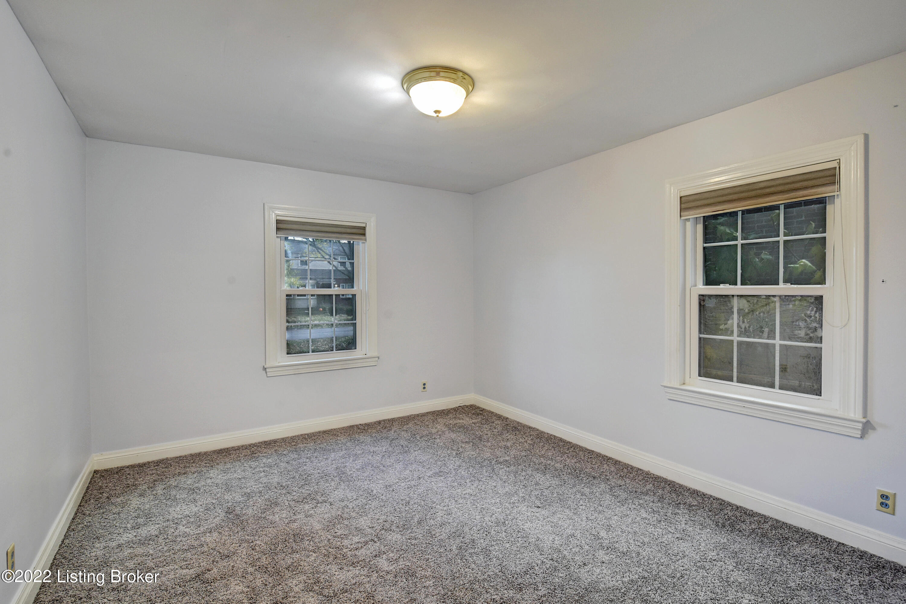 224 Norbourne Blvd