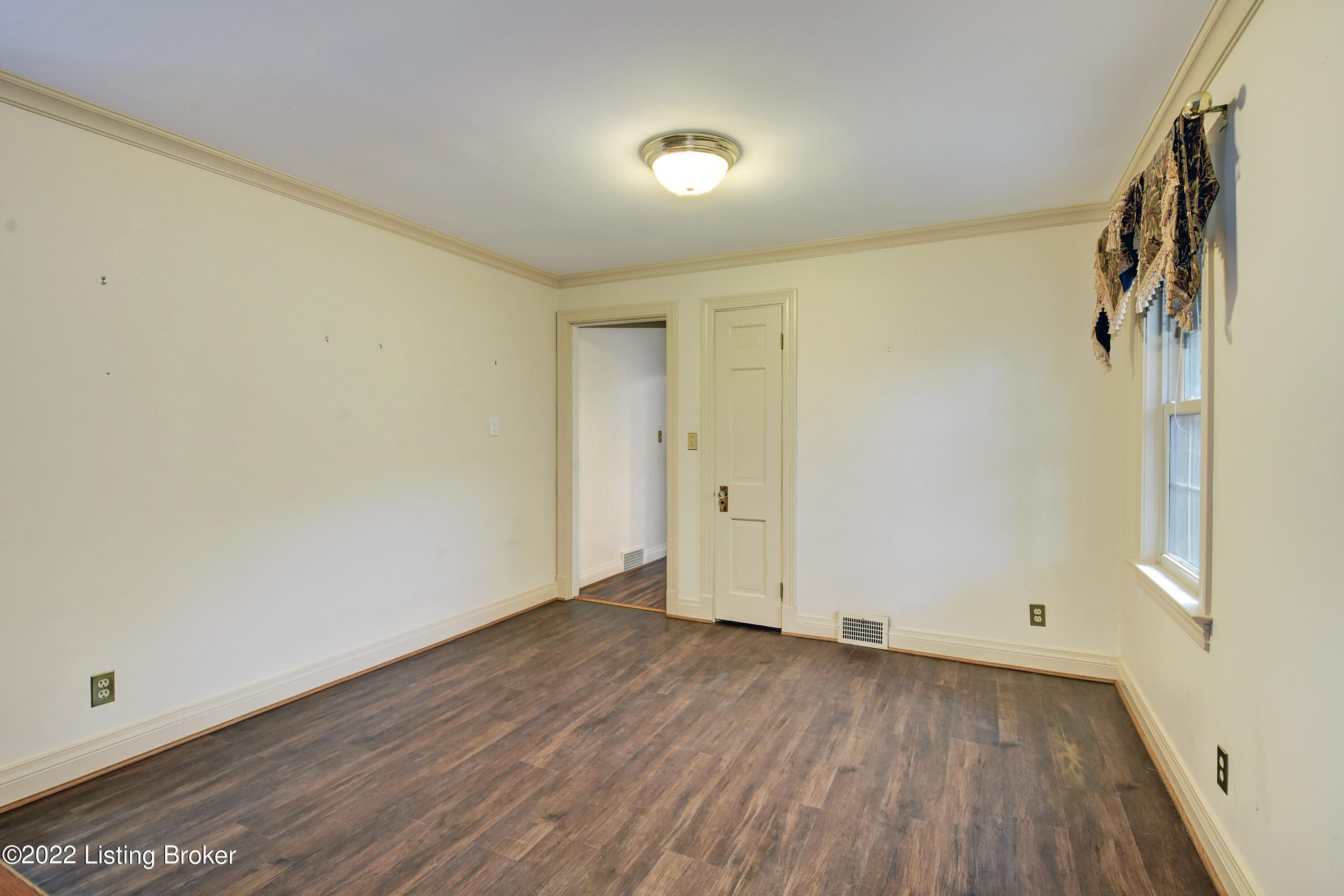 224 Norbourne Blvd