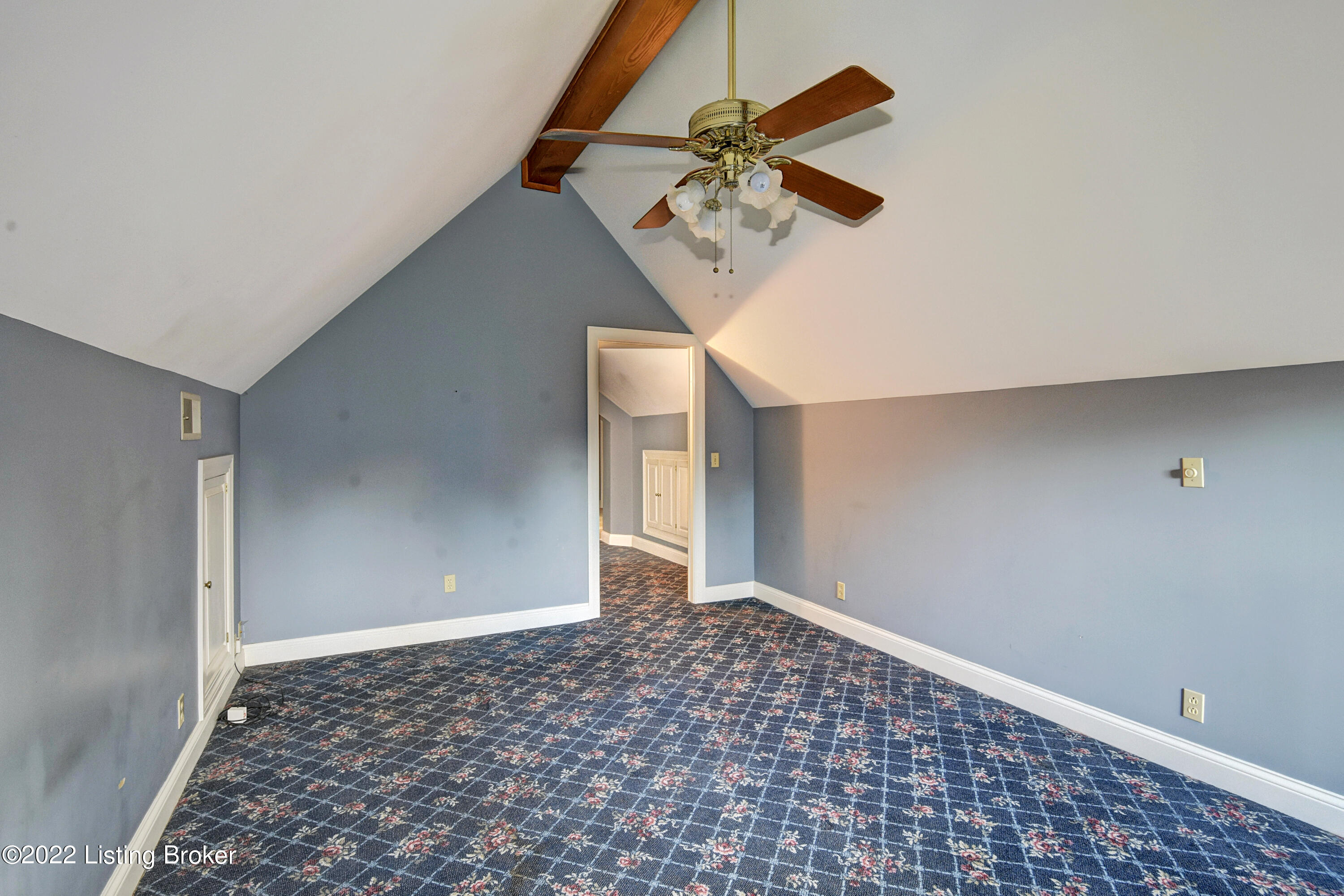 224 Norbourne Blvd