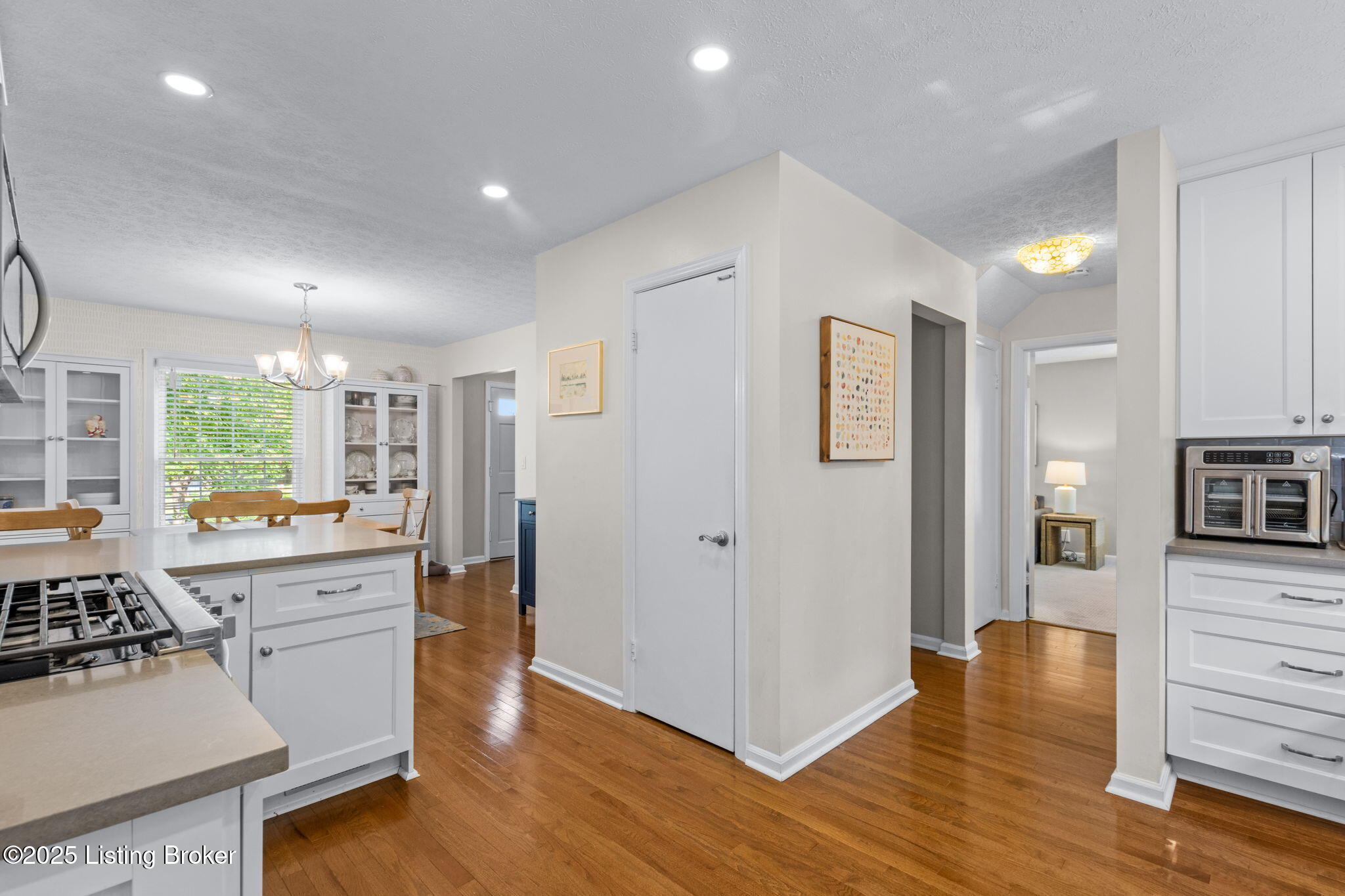 9100 Trentham Ct