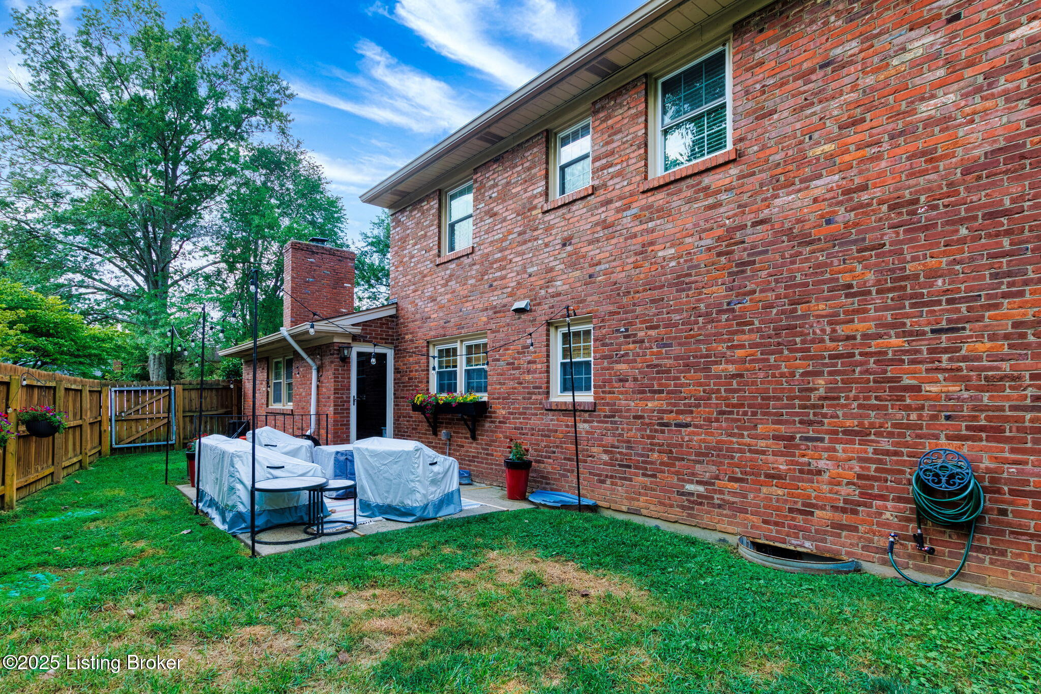 9100 Trentham Ct