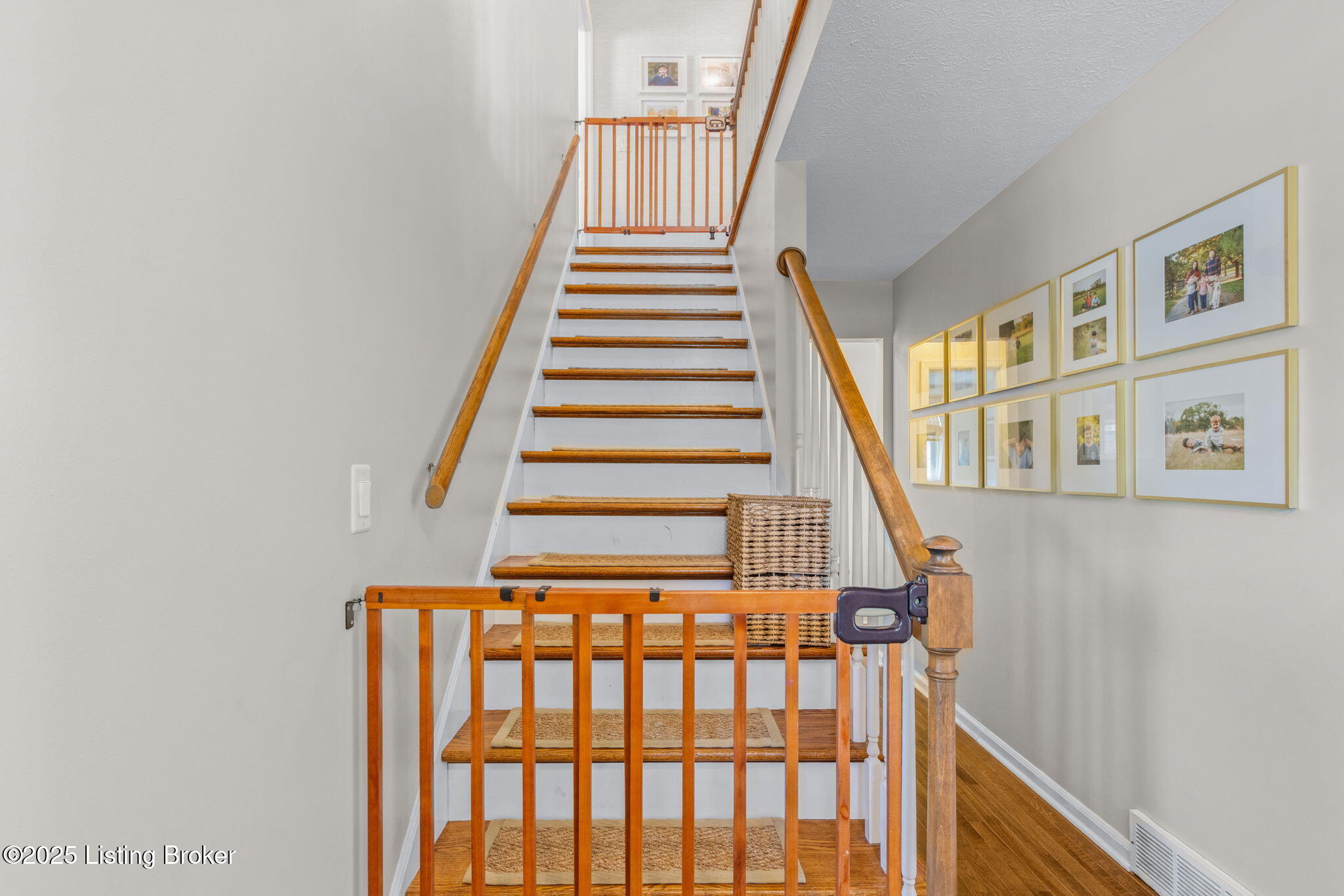 9100 Trentham Ct