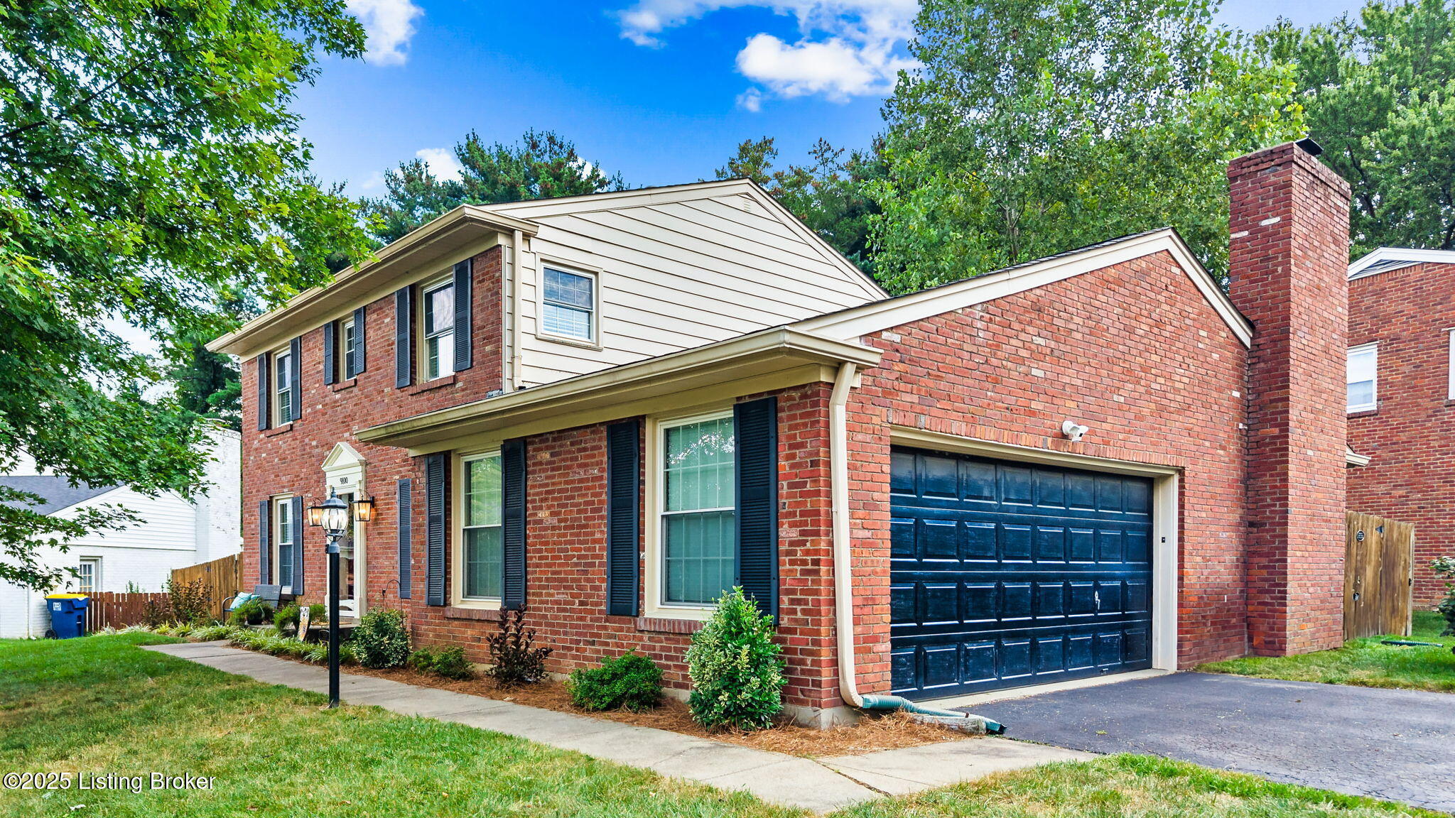 9100 Trentham Ct