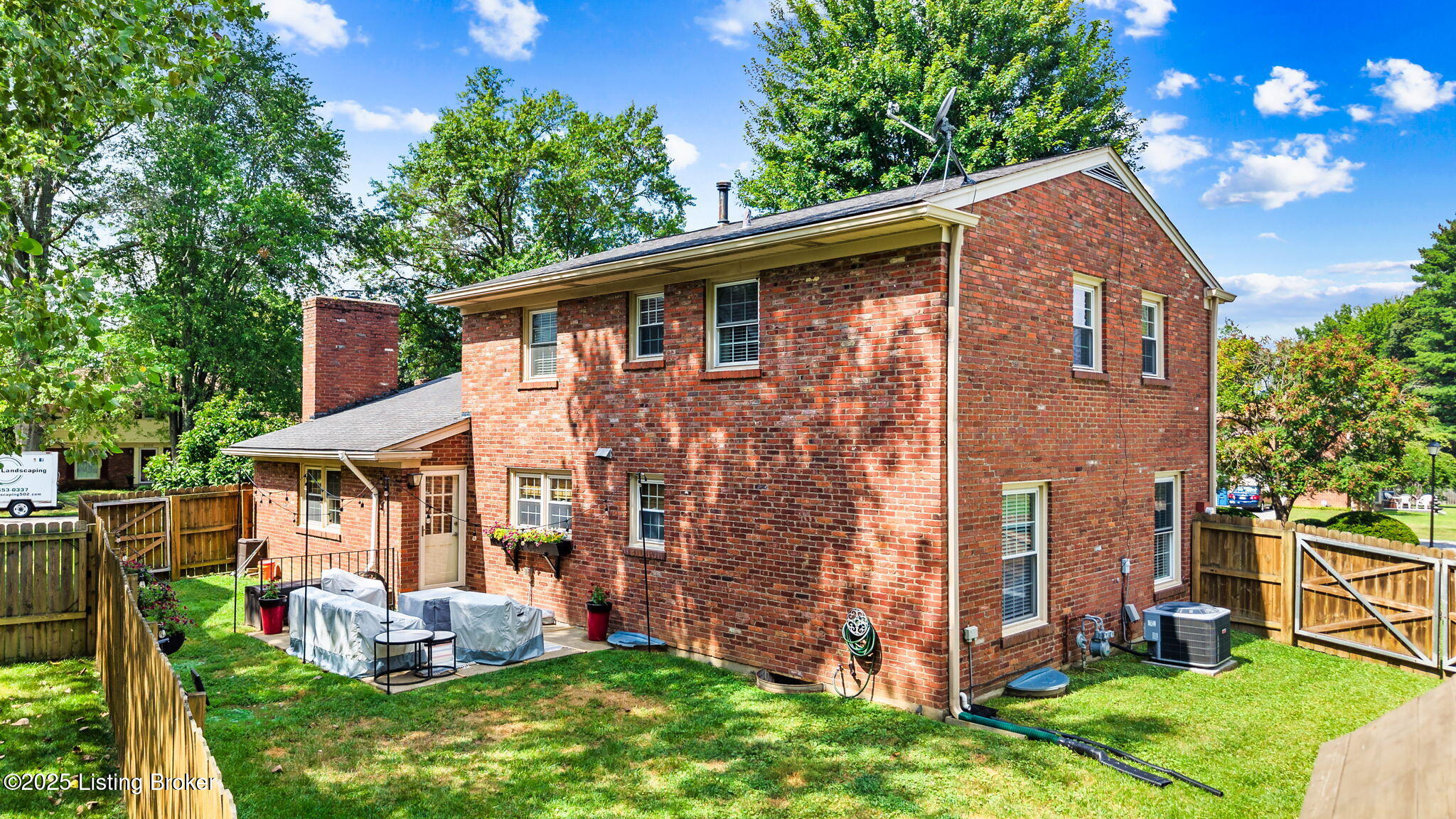 9100 Trentham Ct